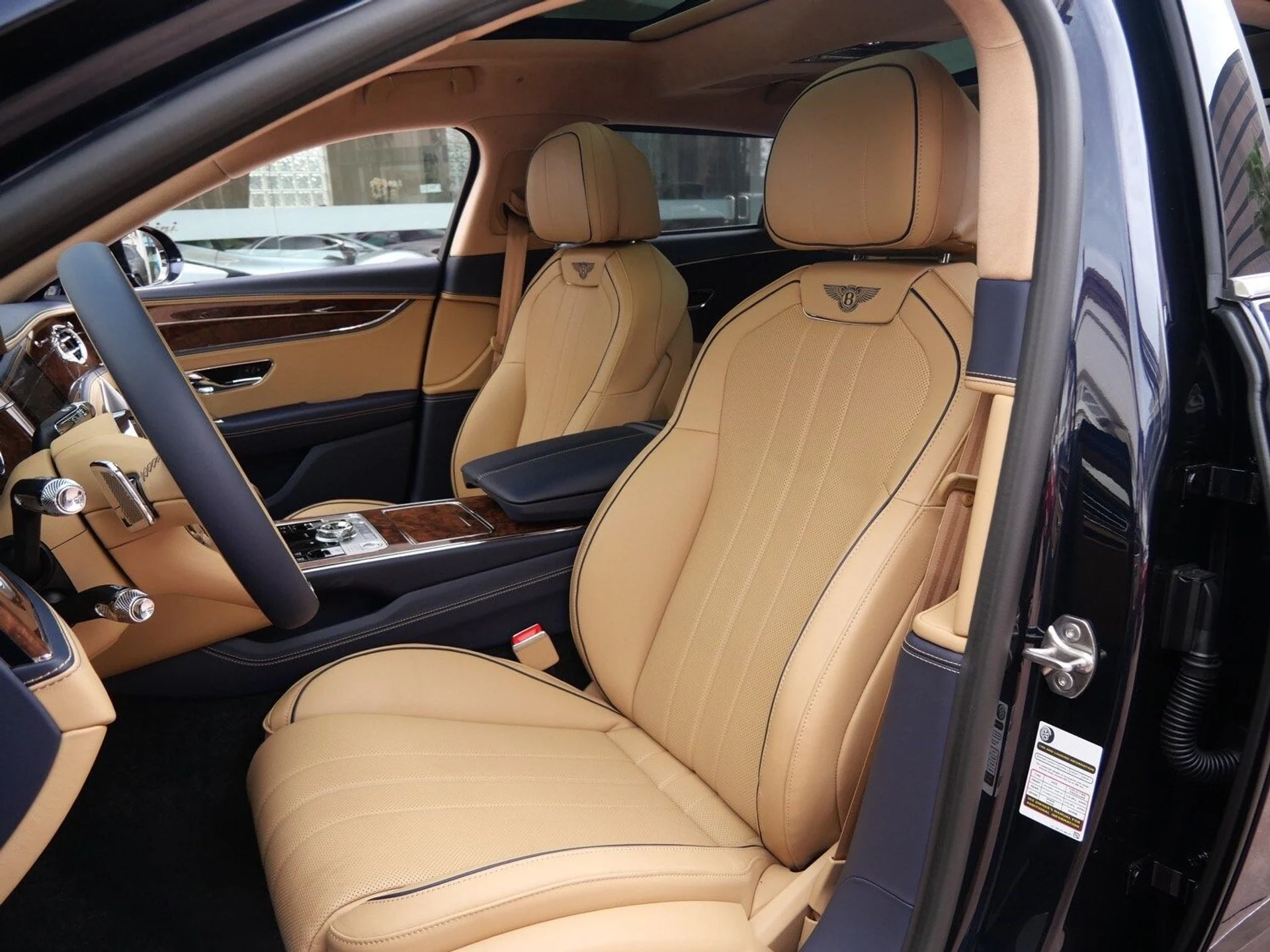 mph016_170148077_4e10b5d8387624af7f82e7b41eb80434x_7f20cc7ea5