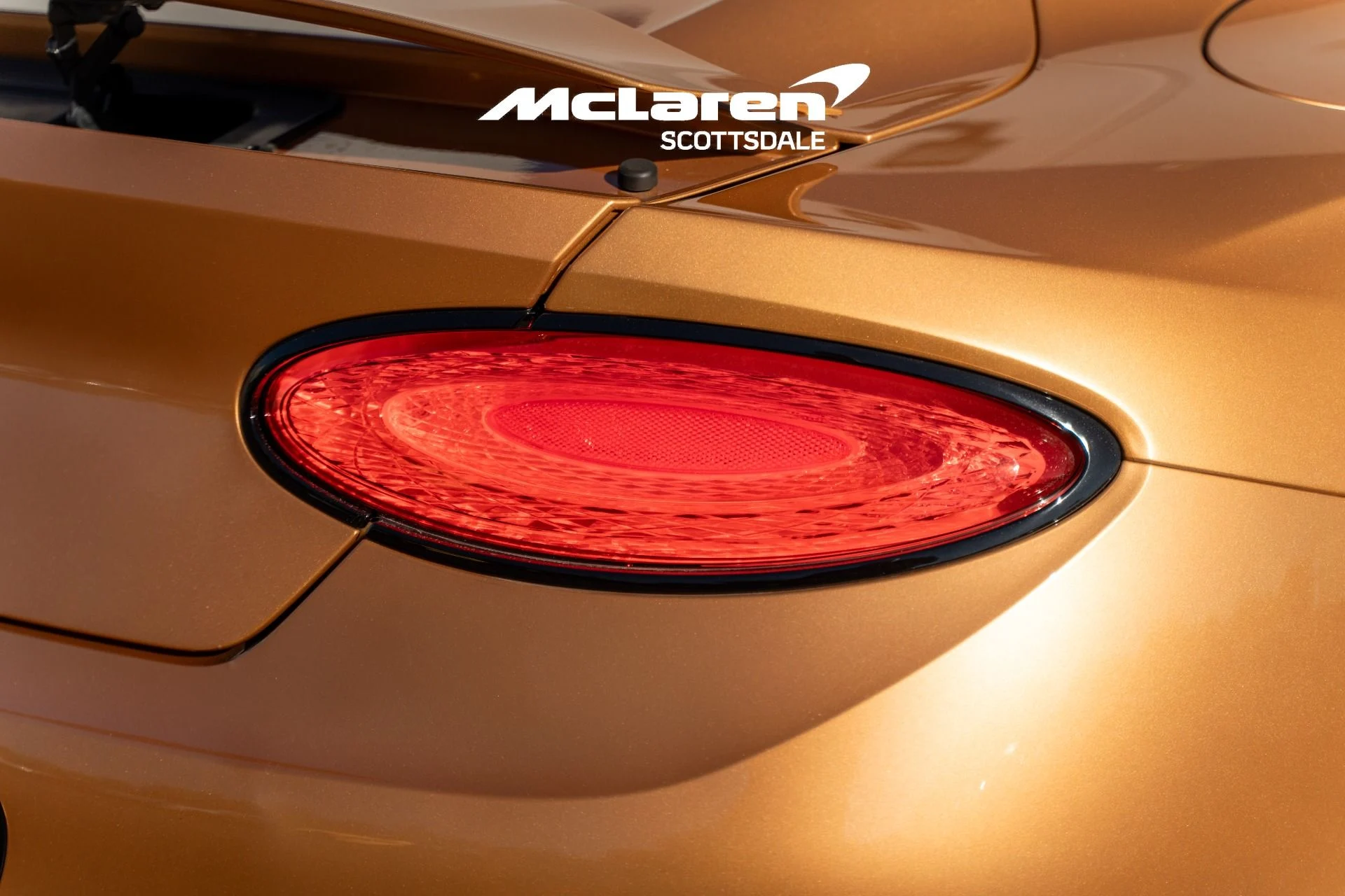 mph016_170347814_Used_2022_BENTLEY_CONTINENTAL_GT_V8_1762551678_3e5e54c738