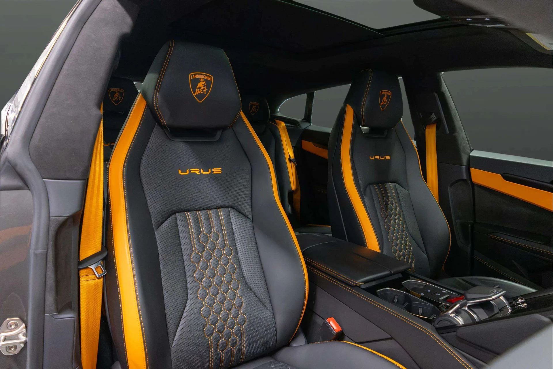 mph016_1711263370_12f6d840_e0ae_4b9b_a663_c1a5d9bb5e6f_202420_Lamborghini20_Urus20_S2028_ZPBCB_3_ZLXRLA_3431329_17_7d3463a872