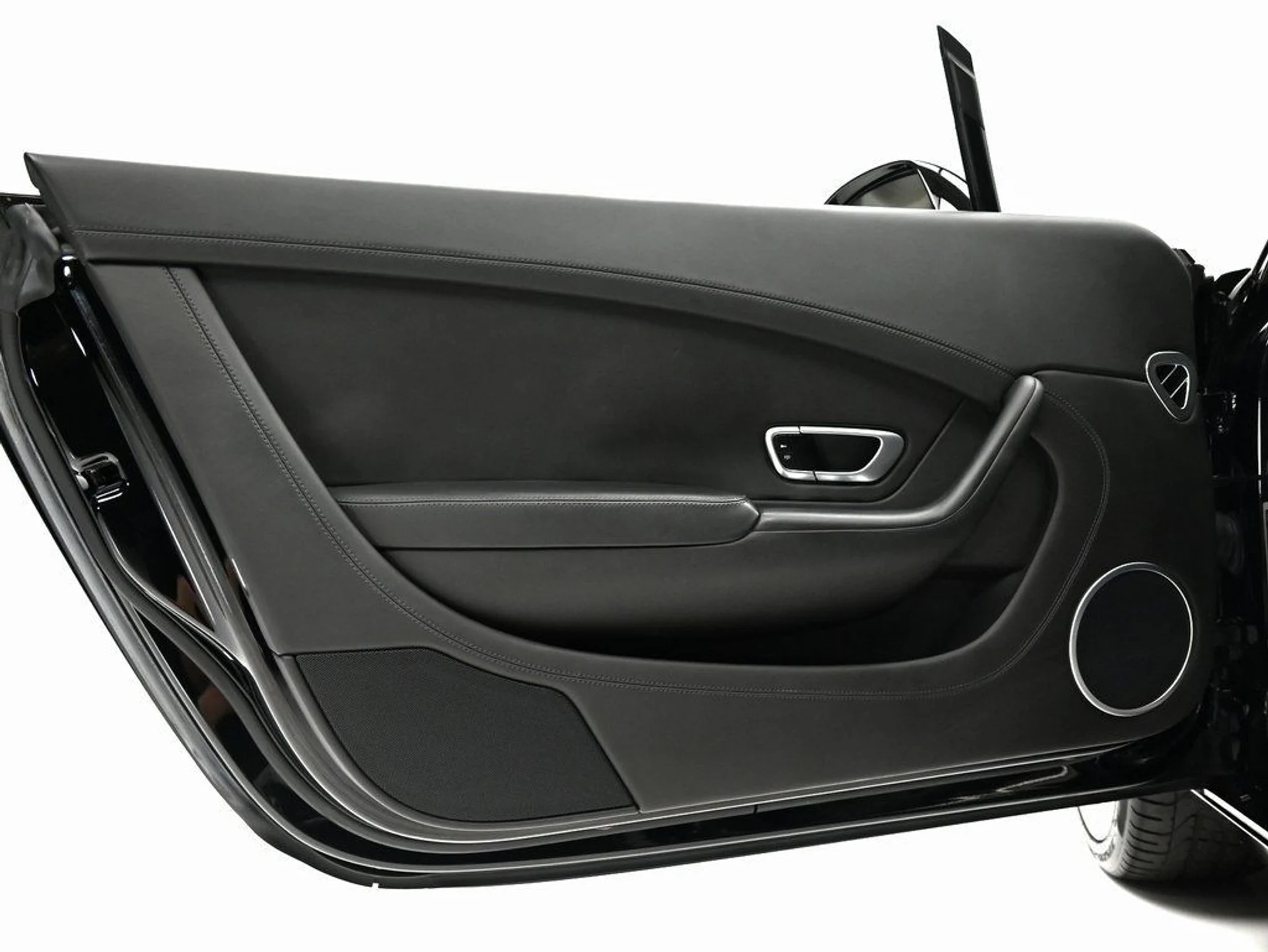 mph016_1712489435_ea49c74e546615893315627291cff101_42fcb1038d