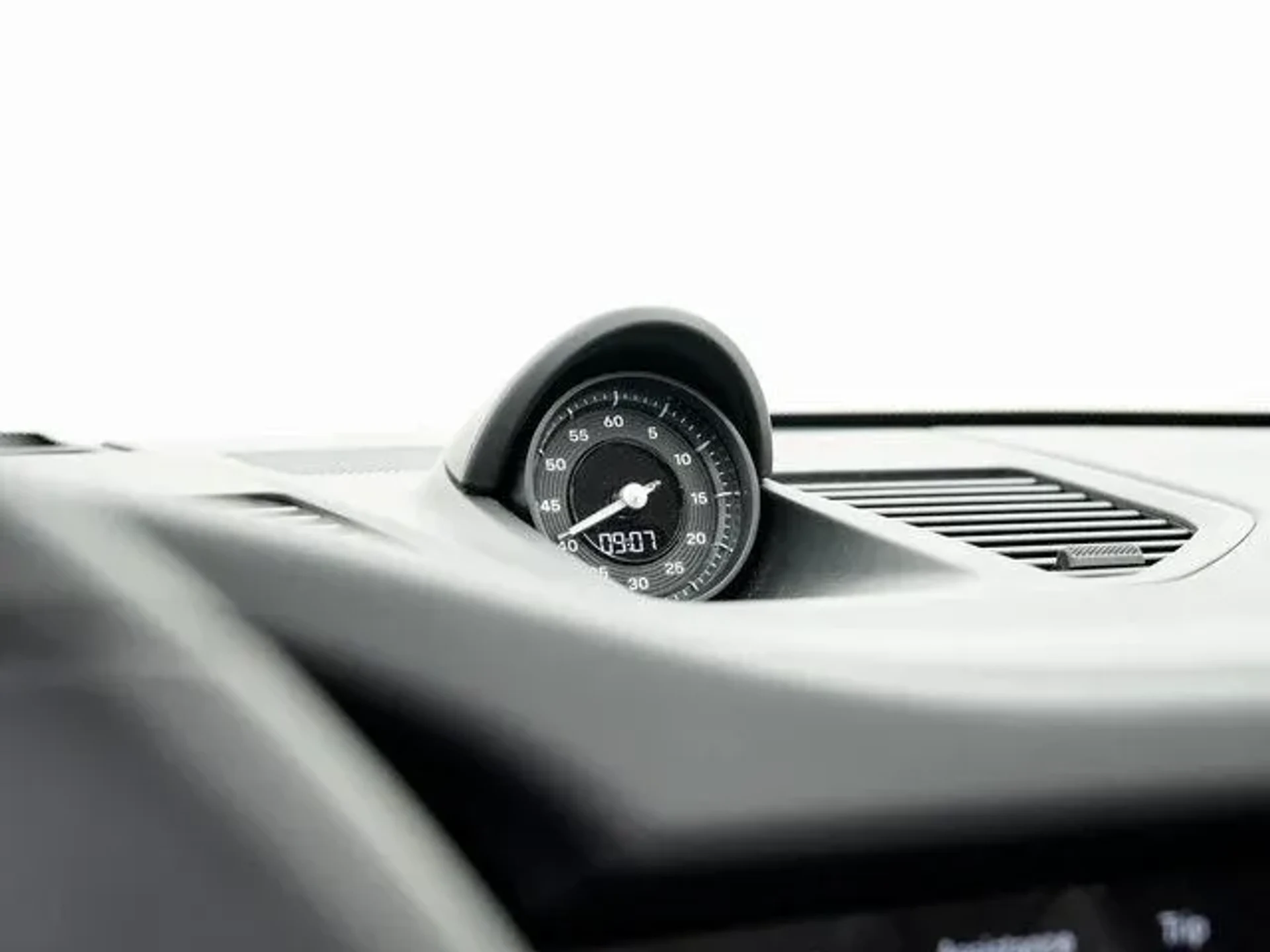 mph016_1712490683_a06ba1a1d2991ccdd3f62a515a1ee07f_6844f0bd7c