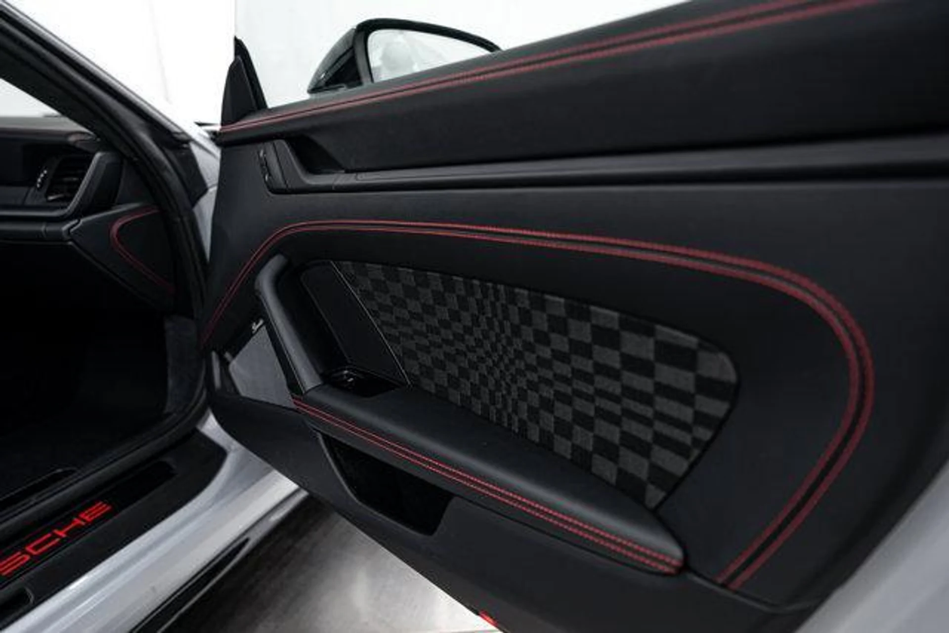 mph016_1719878669_06_Tax0_Aco80_Fdy_Lvusa_Zh_V2_B_Ogw_79275c8ea3