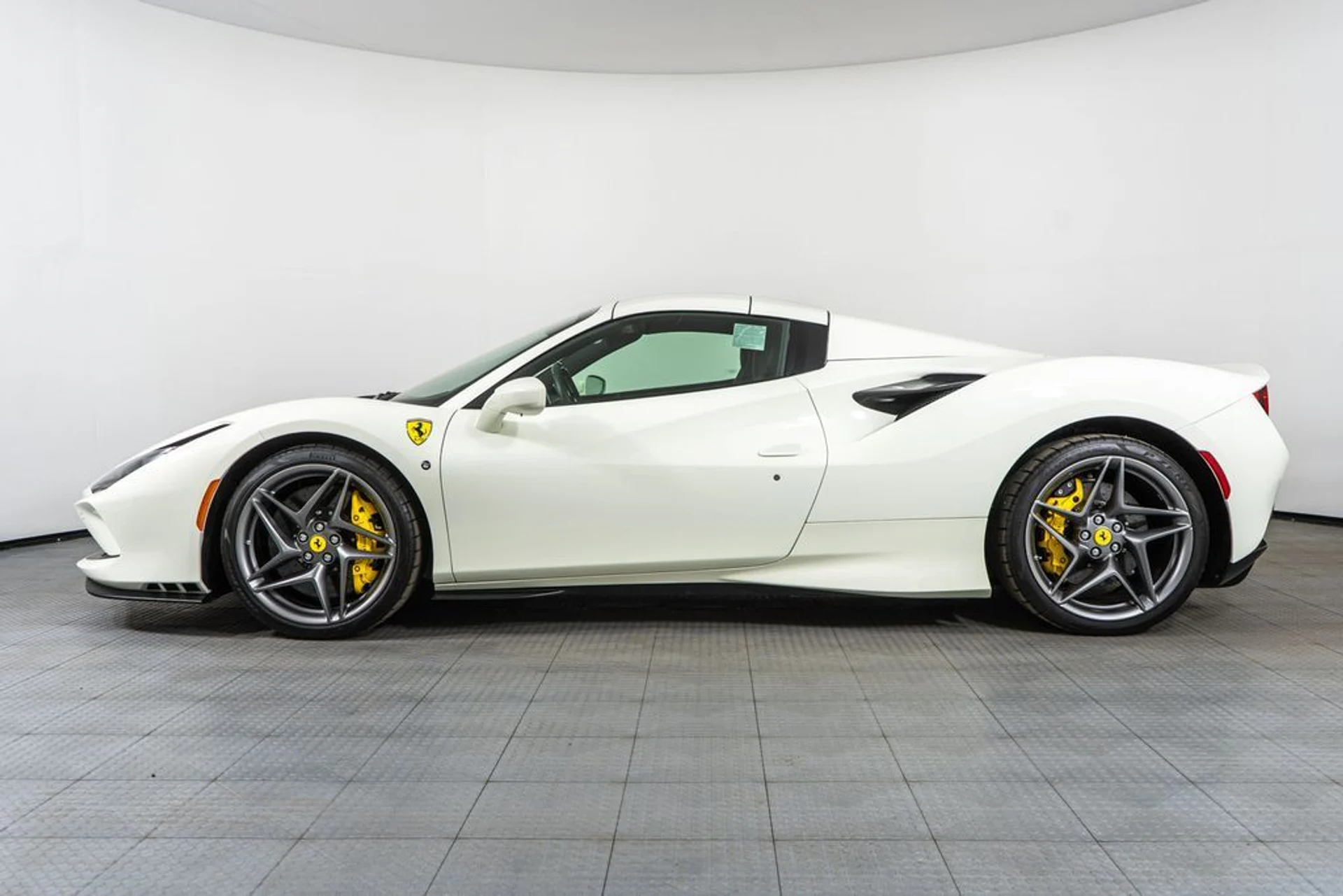 mph016_1728854315_d418a35d_e5d4_4003_b9b1_d14bb65c57c2_56179a8120