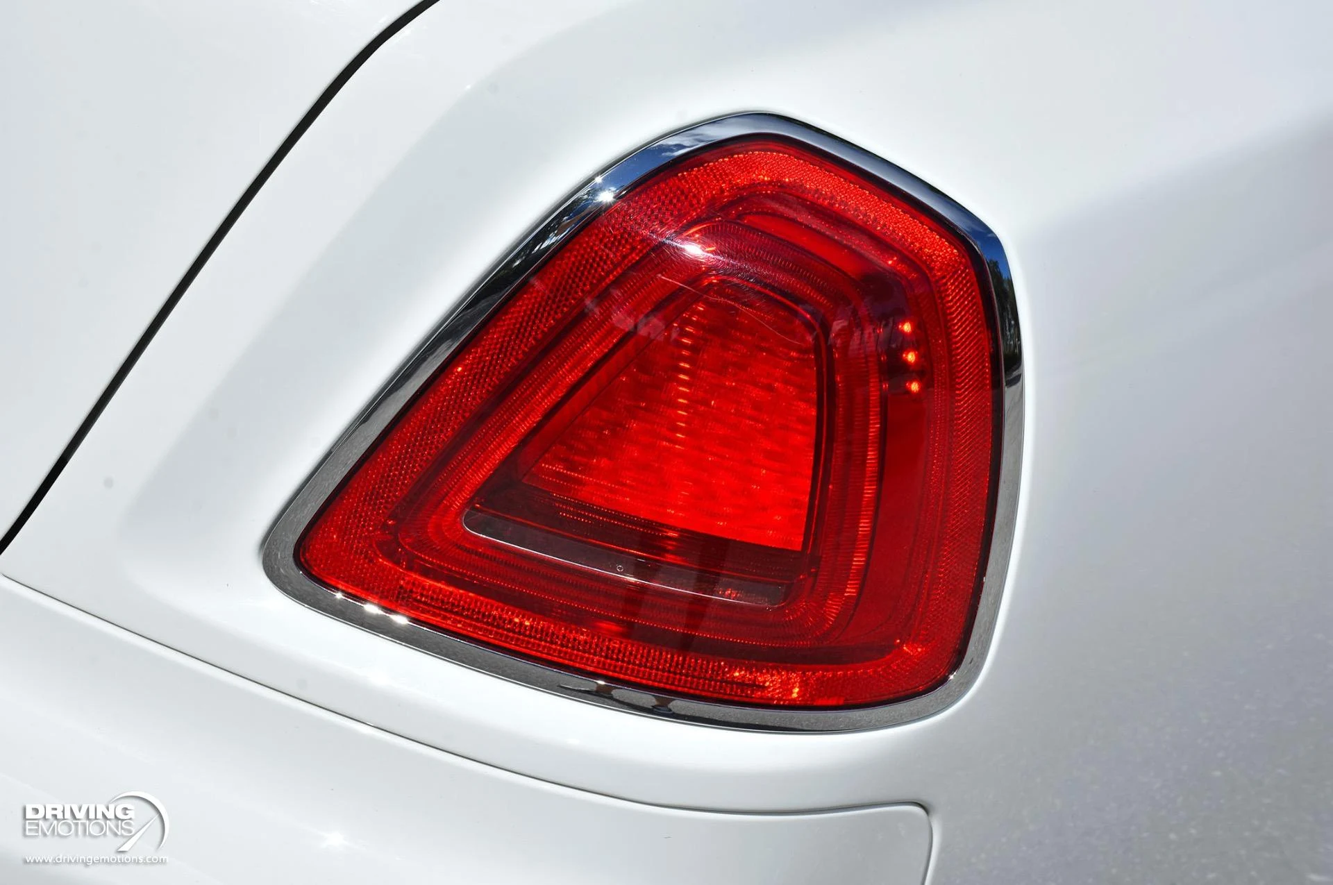 mph016_1737627315_872_p17_l_d81f868188