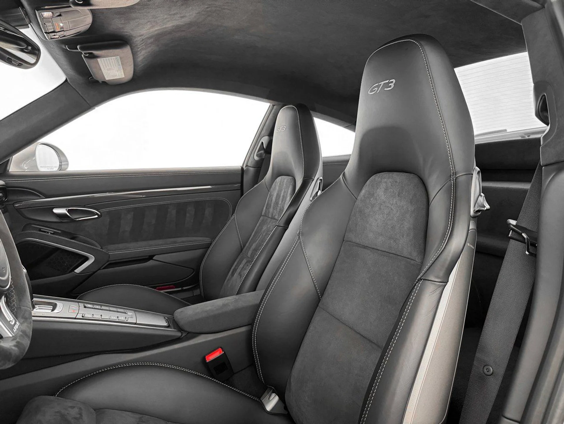 mph016_1740519885_af77866d2c7b090f8e16751cdace2990x_654cc39624