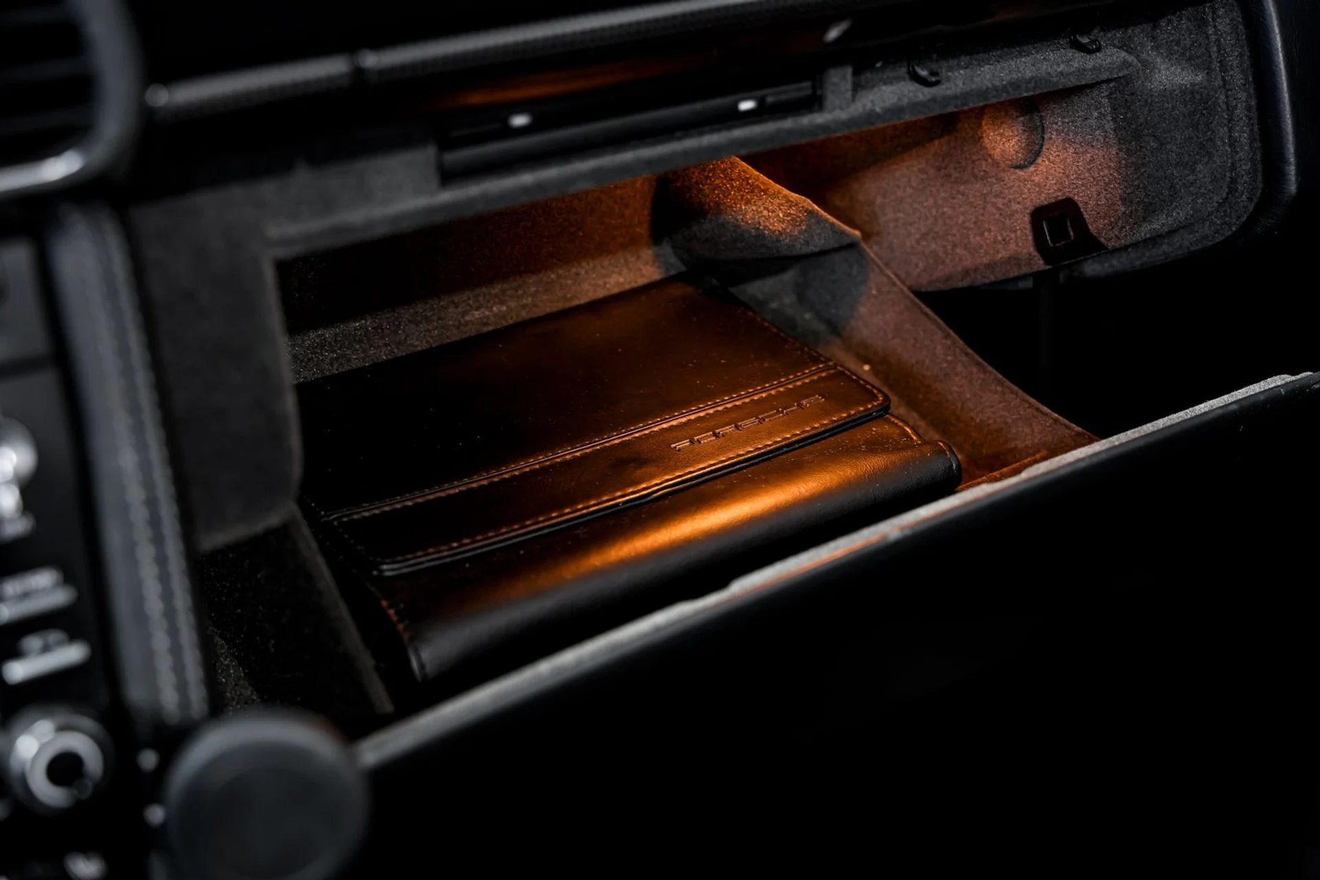 mph016_174094086_ab162ca2c1b14899e5f09ffc8f024183x_350492d755