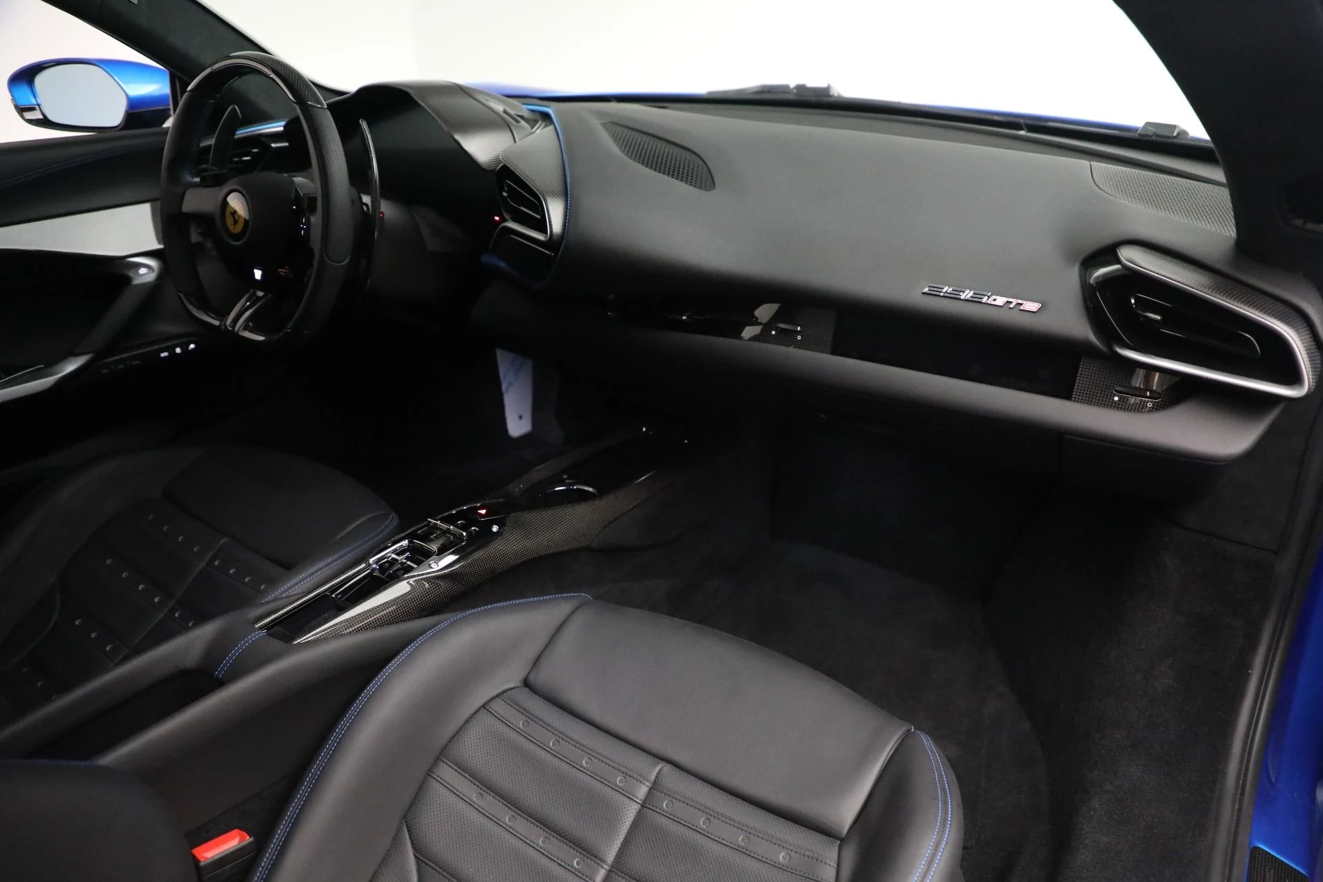 mph016_1744769044_Used_2022_Ferrari_296_GTB_0422e2487a