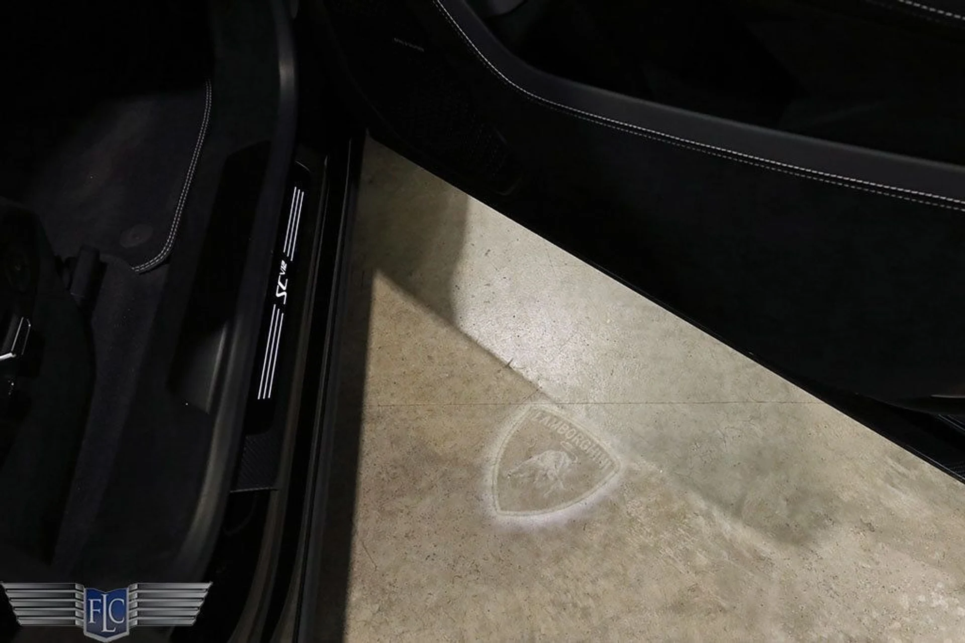 mph016_1751324902_used_2023_lamborghini_urus_performanteawdessenzascv12_9689_22954782_17_1024_4aed7e8449