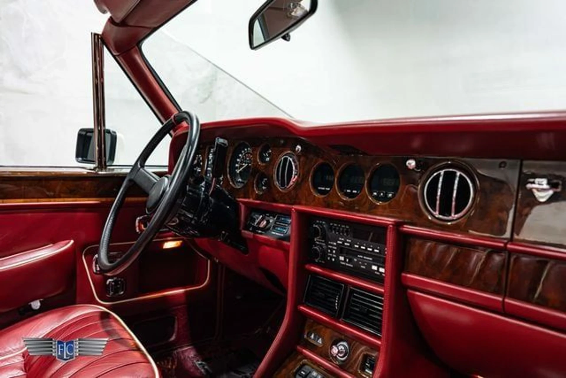 mph016_1752354066_used_1988_rolls_royce_corniche_cv_9689_23071252_21_640_001256d4e1