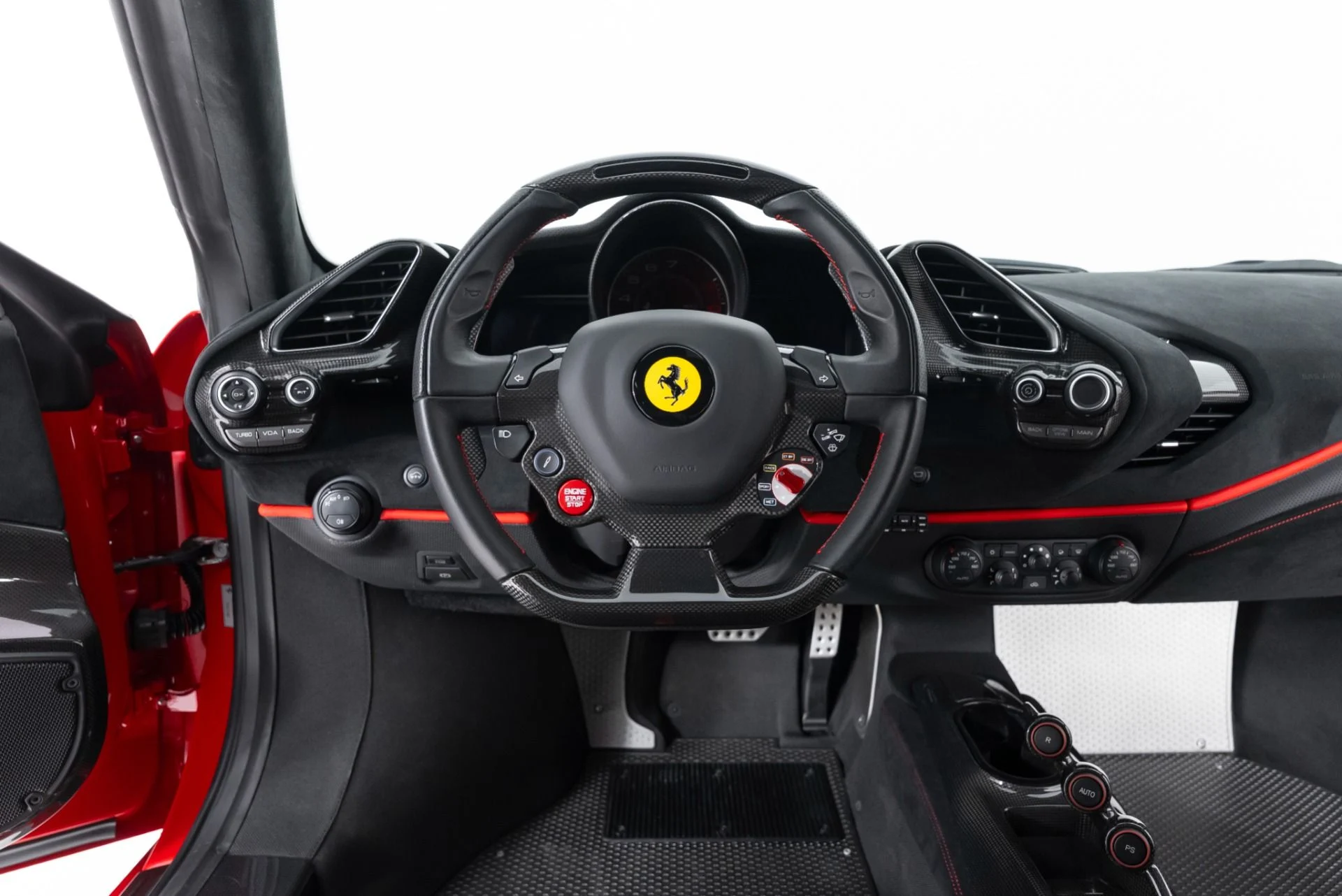 mph016_1778350338_Used_2019_Ferrari_488_Pista_1760379304_9c5509086e