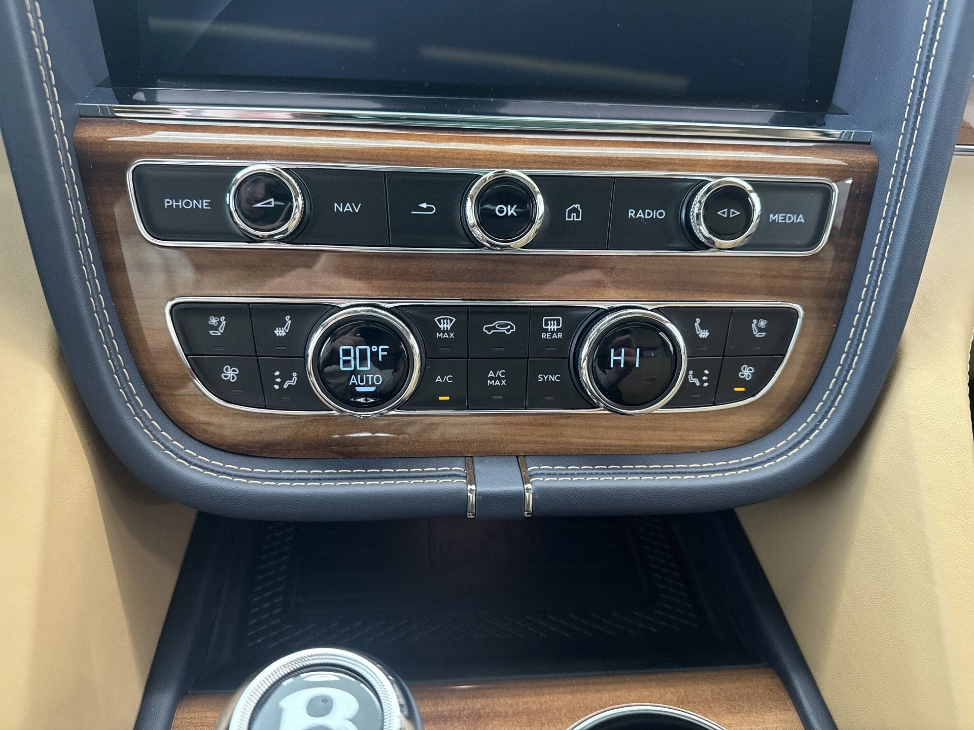 mph016_178070825_11a0f65b8224c2280d6b28c45e919f6cx_f9b16fbd5d