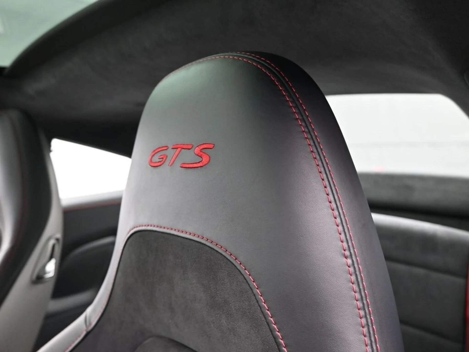 mph016_1787837742_87d734eb7afdd3534246a93dc7eb831ax_6361e1459d