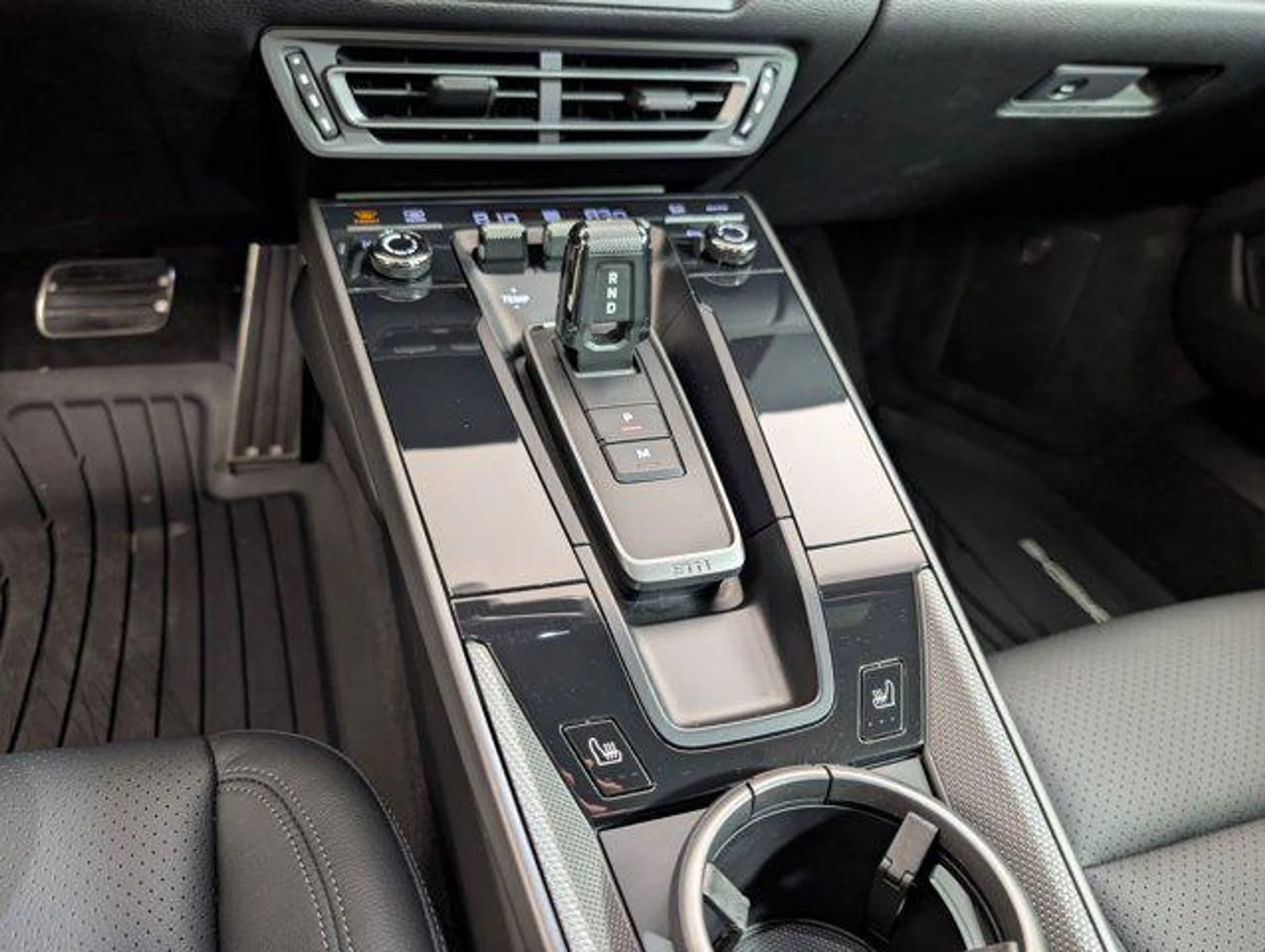 mph016_1788399889_t4_ZPL_Td_G_Ip1_N_Ms_V0rnr8_Lliwmc_445c570243