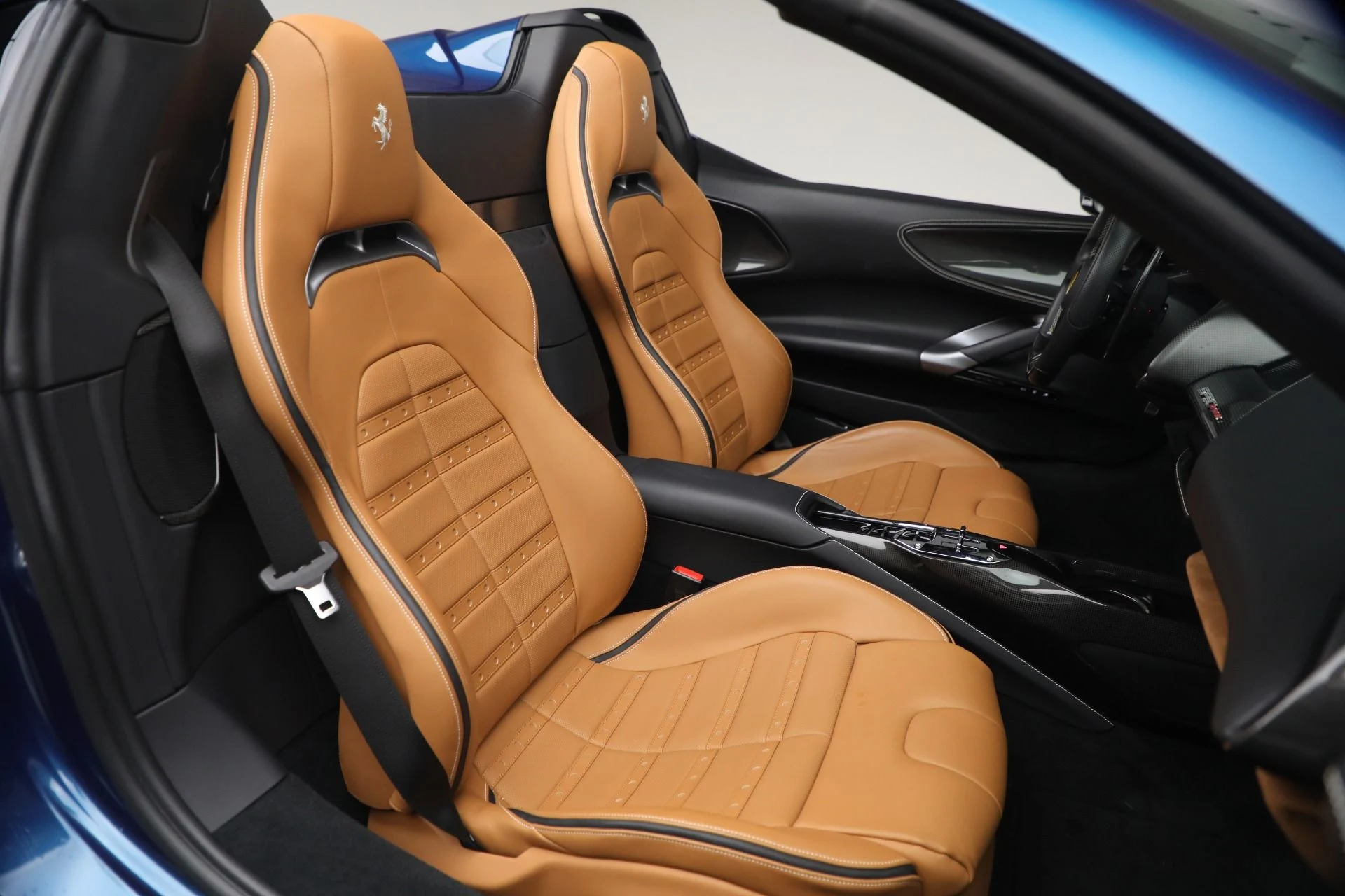 mph016_1795489634_Used_2024_Ferrari_SF_90_Spider_1791405464_8774907384