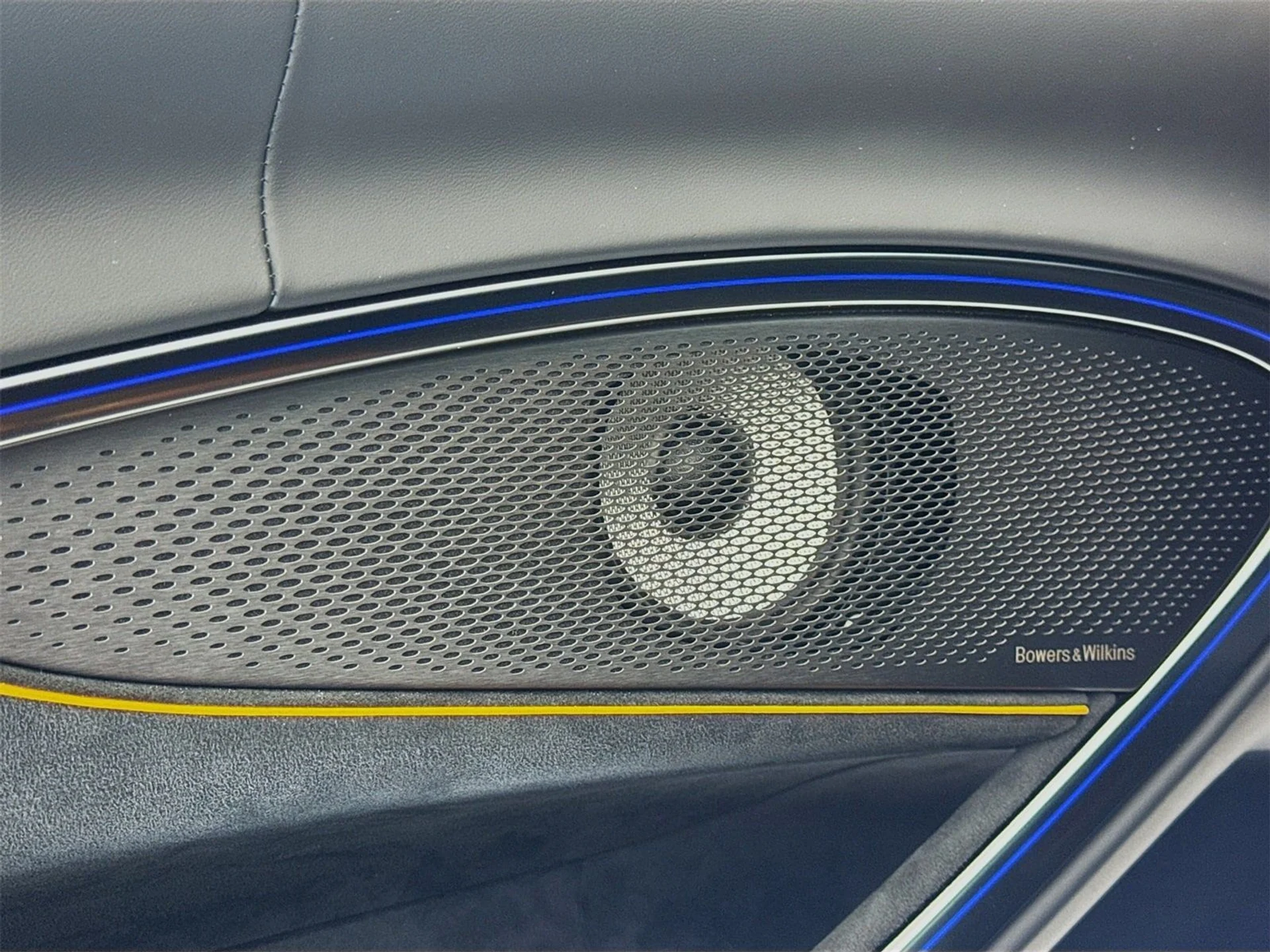 mph016_1811966264_f257cc7afc9e75f05a2a1c752b9ca361x_68112b566b