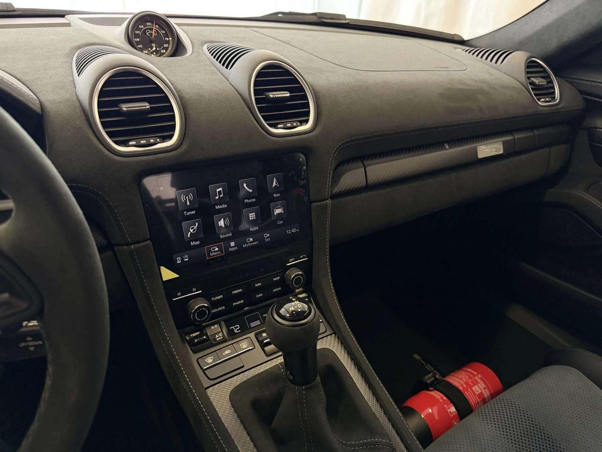 mph016_1812373278_0d4f3a0b2fe6235d867c1f236eb0ddd3x_cbe0419a24