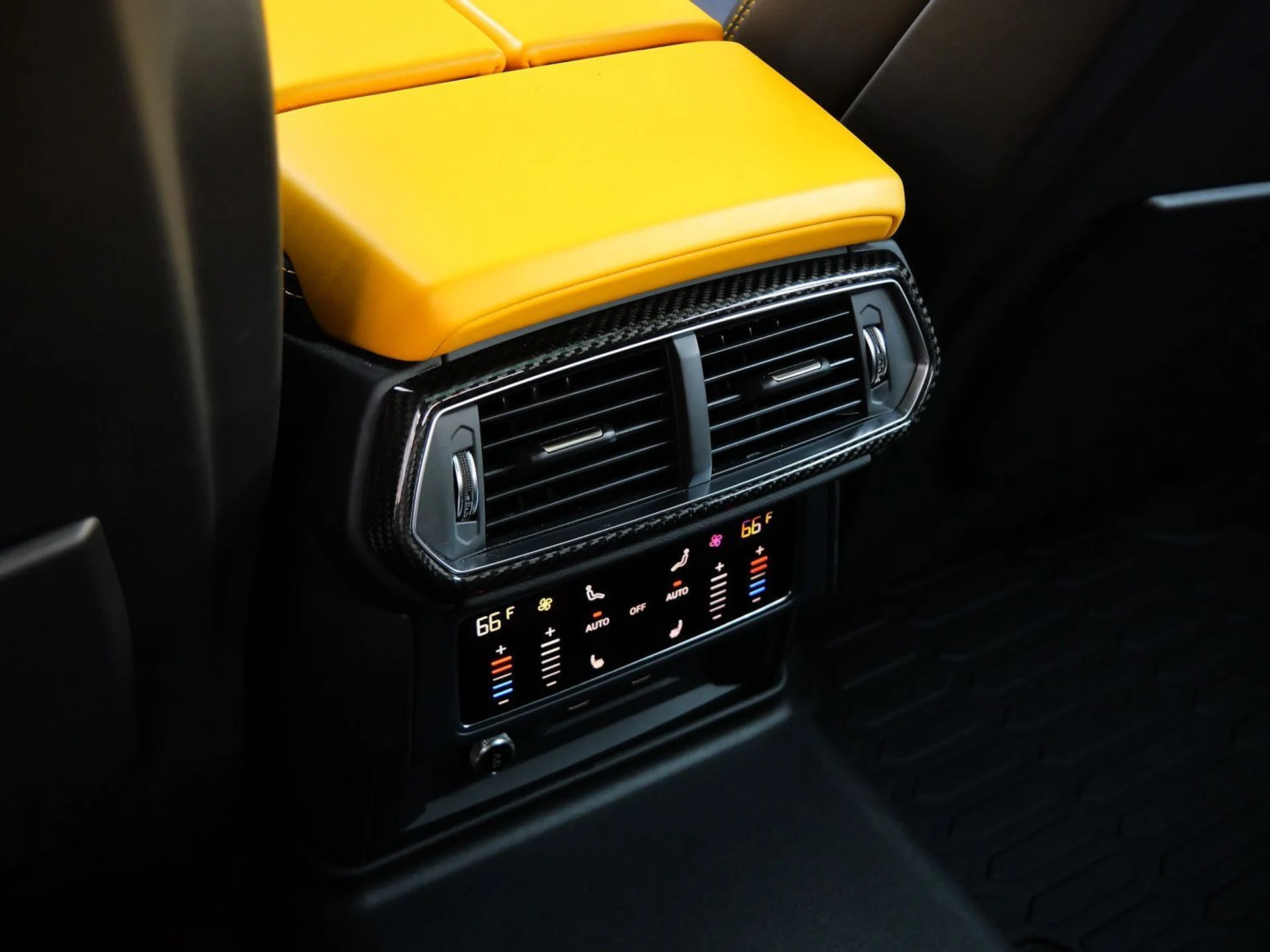 mph016_1815553877_12c5a66e74c26b69c9873b5c9eff5b91x_3c7f9d2a45