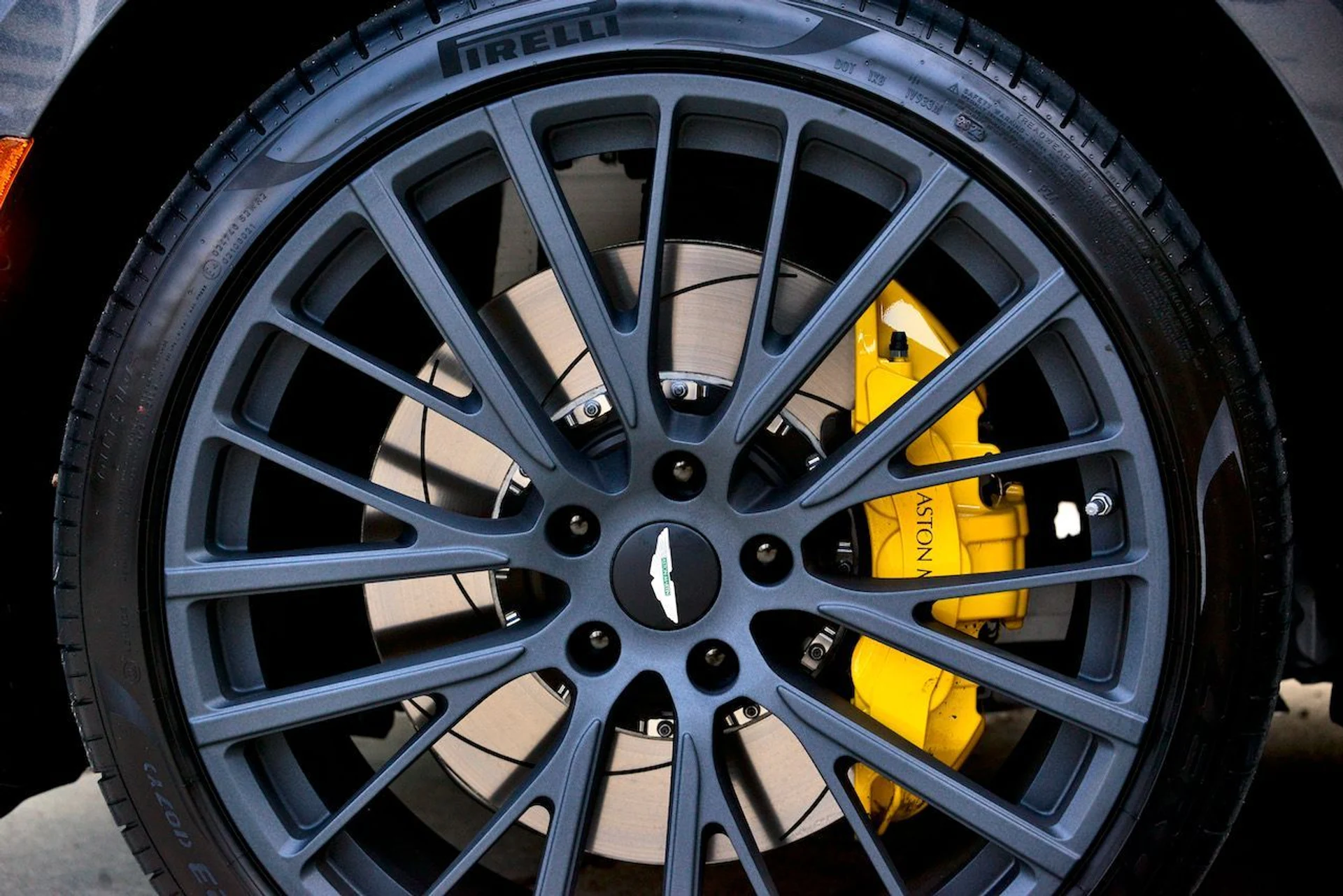 mph016_1824243464_9eb473da35be2bf844abd1a298fda996x_7a46ab155e