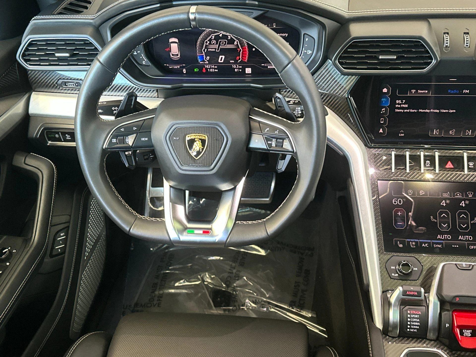 mph016_1831786894_Used_2021_Lamborghini_Urus_1785318268_92a57610c6