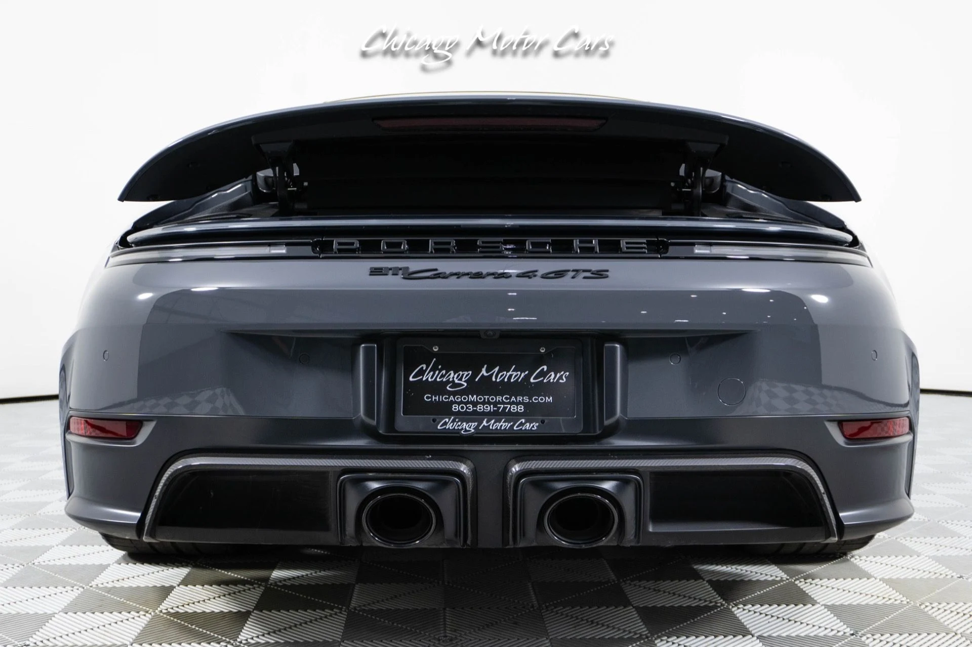 mph016_1835135412_13067_p17_l_c6710294db