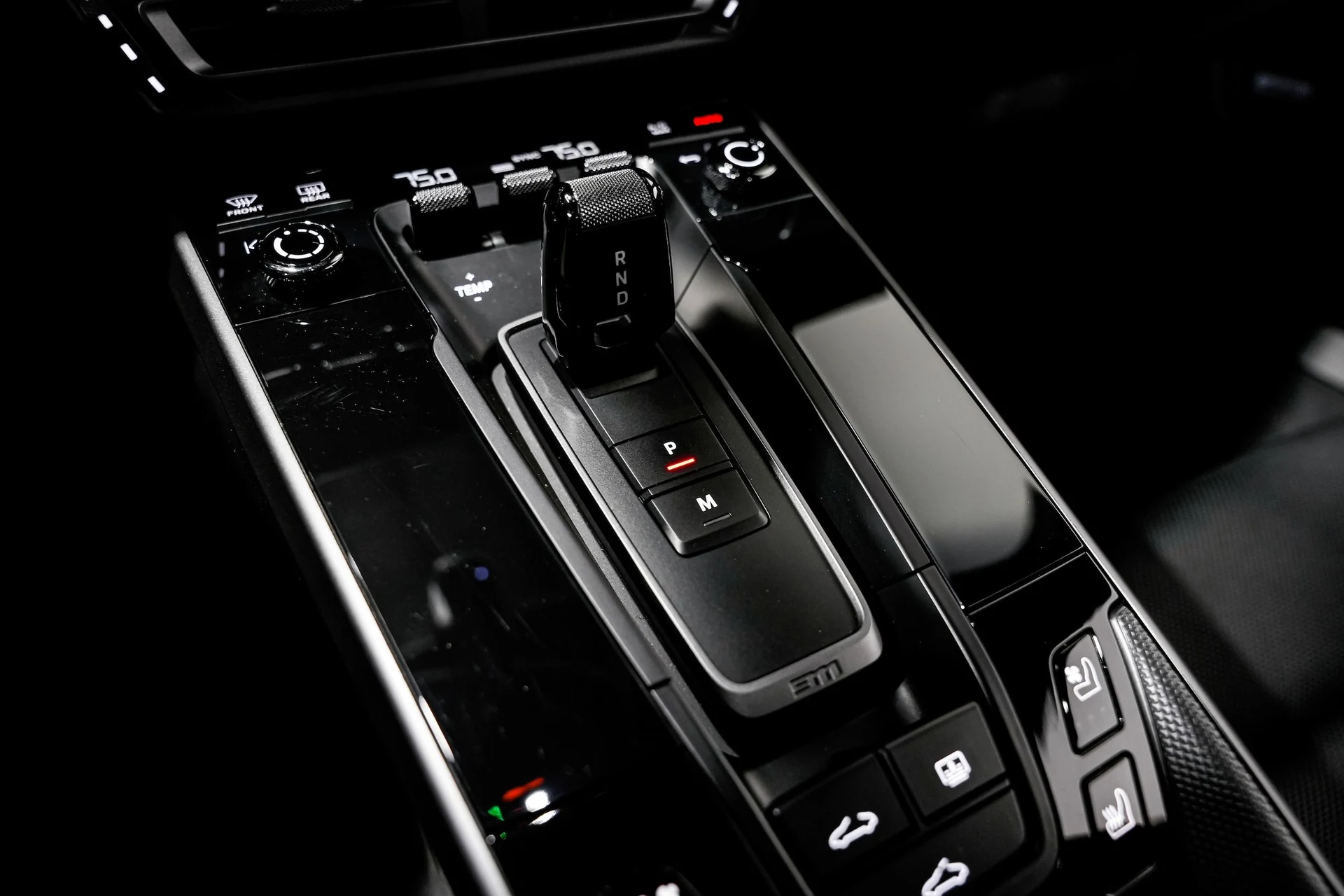 mph016_1838235849_e737bc1e0cde763caaa2b4aa82bc8623x_ff9194f5f6