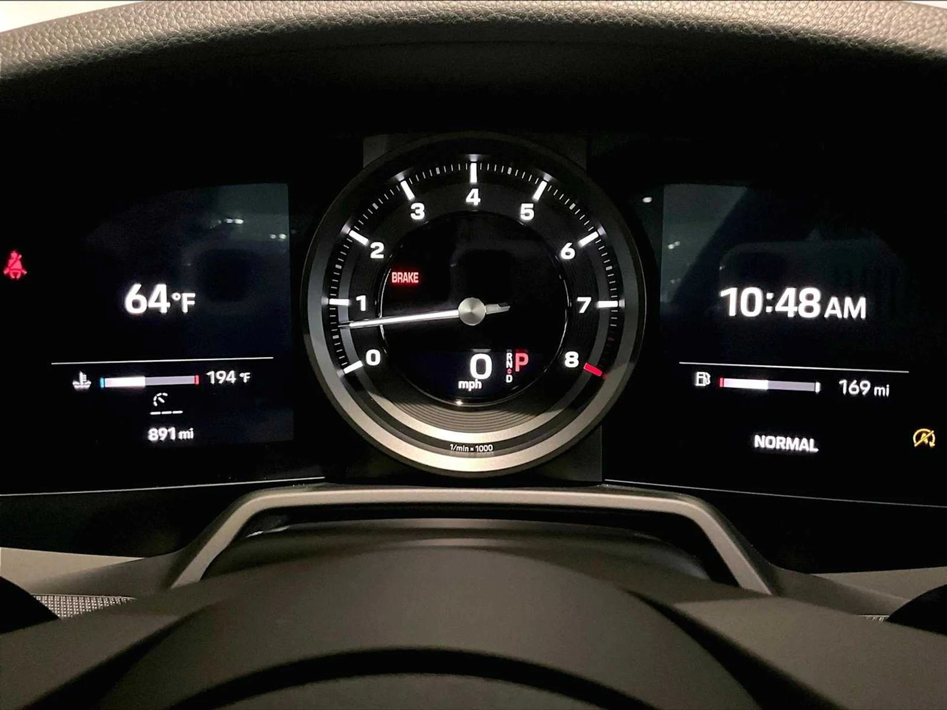 mph016_1841547608_1681e972fc09c687f298dab755a7b37dx_18d2b6bb4c