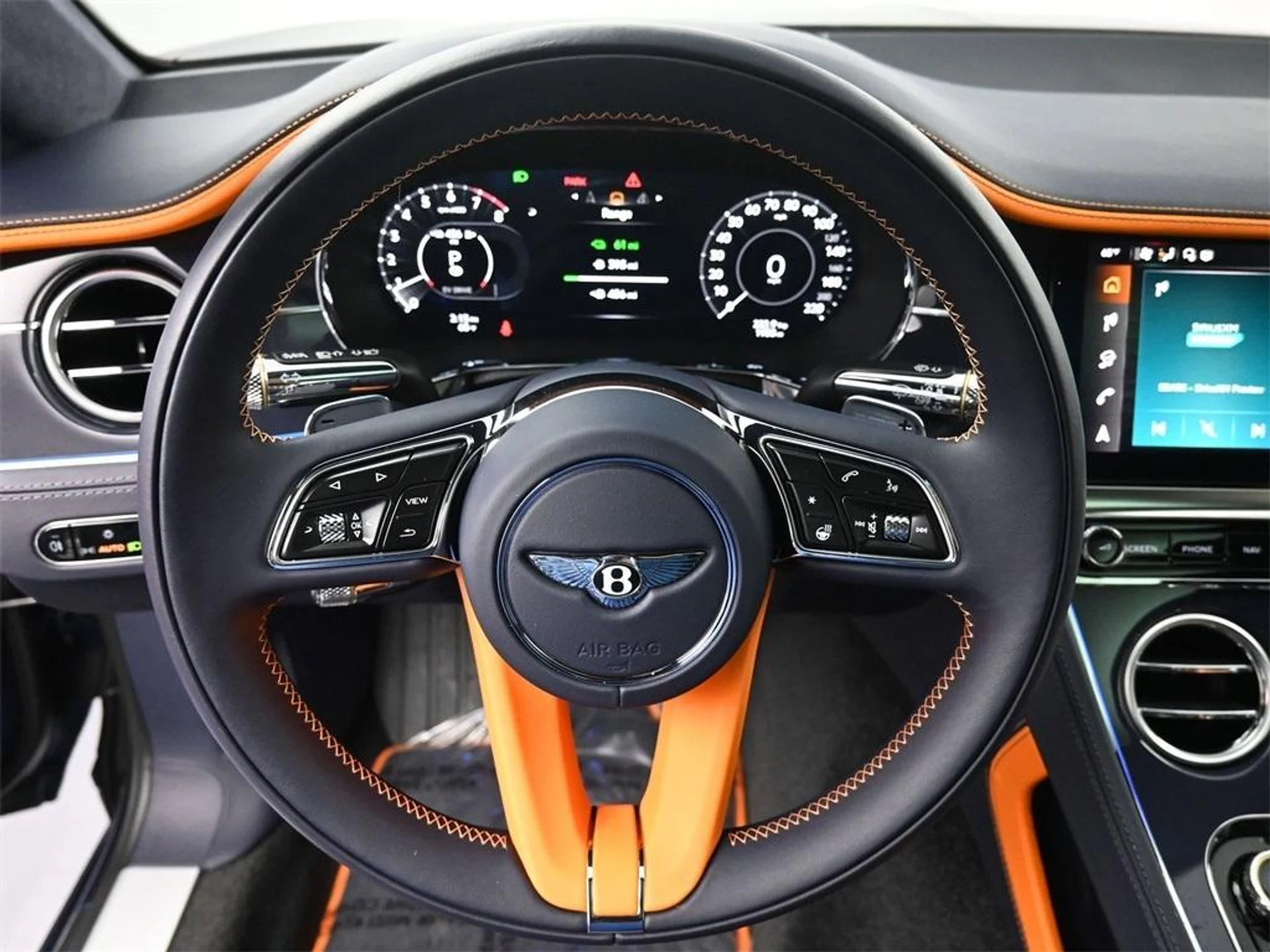 mph016_1846655823_2_Mk_K96_S2_V_Ad4_W01_P_Cctcs25p_Ef_M_d5f91b875f