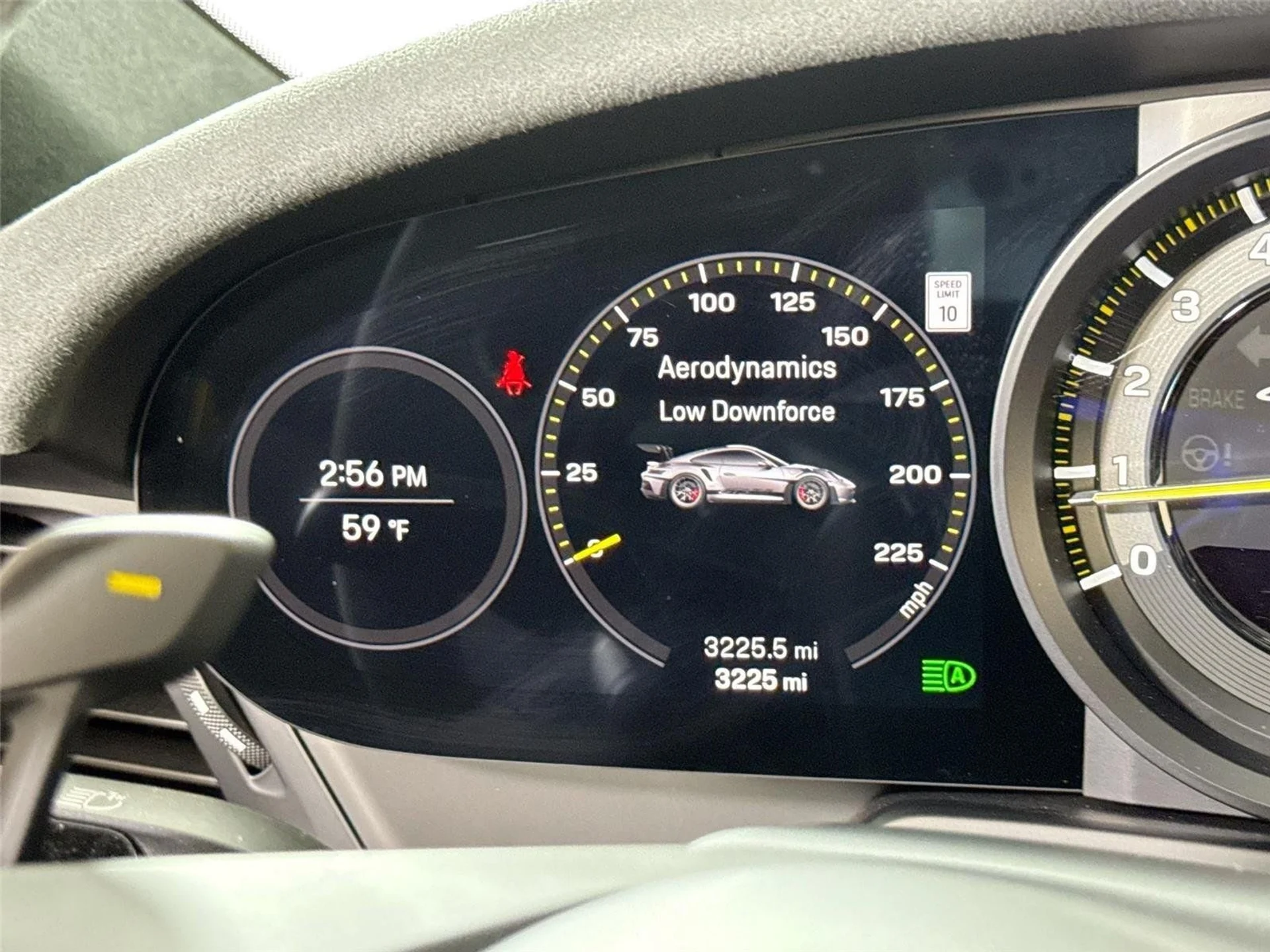 mph016_1847608597_563117bce1300081e5b0838301af14db_580d34b5aa