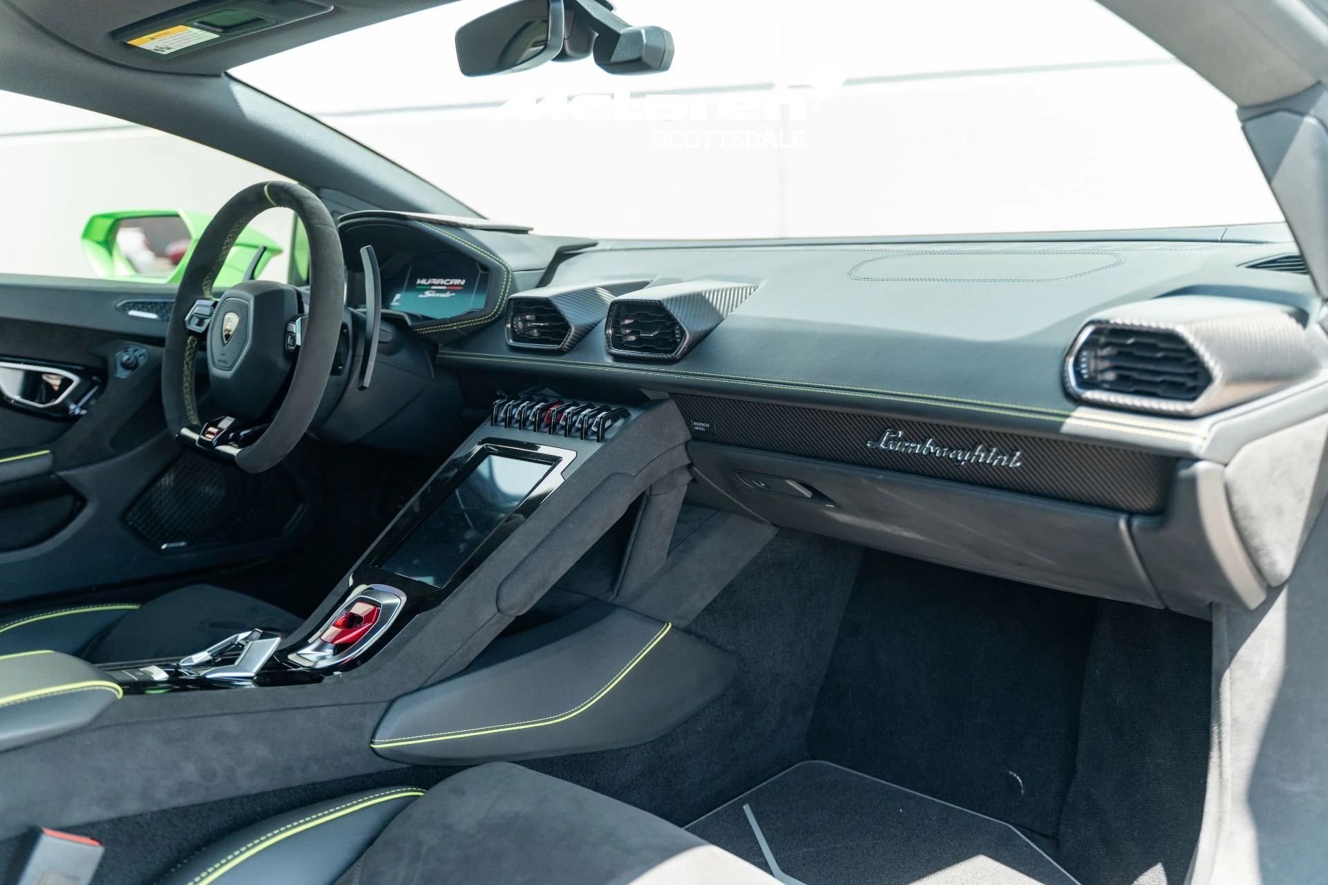 mph016_1850473873_Used_2024_LAMBORGHINI_HURACAN_STERRATO_Sterrato_1788547213_8daa61f0b8