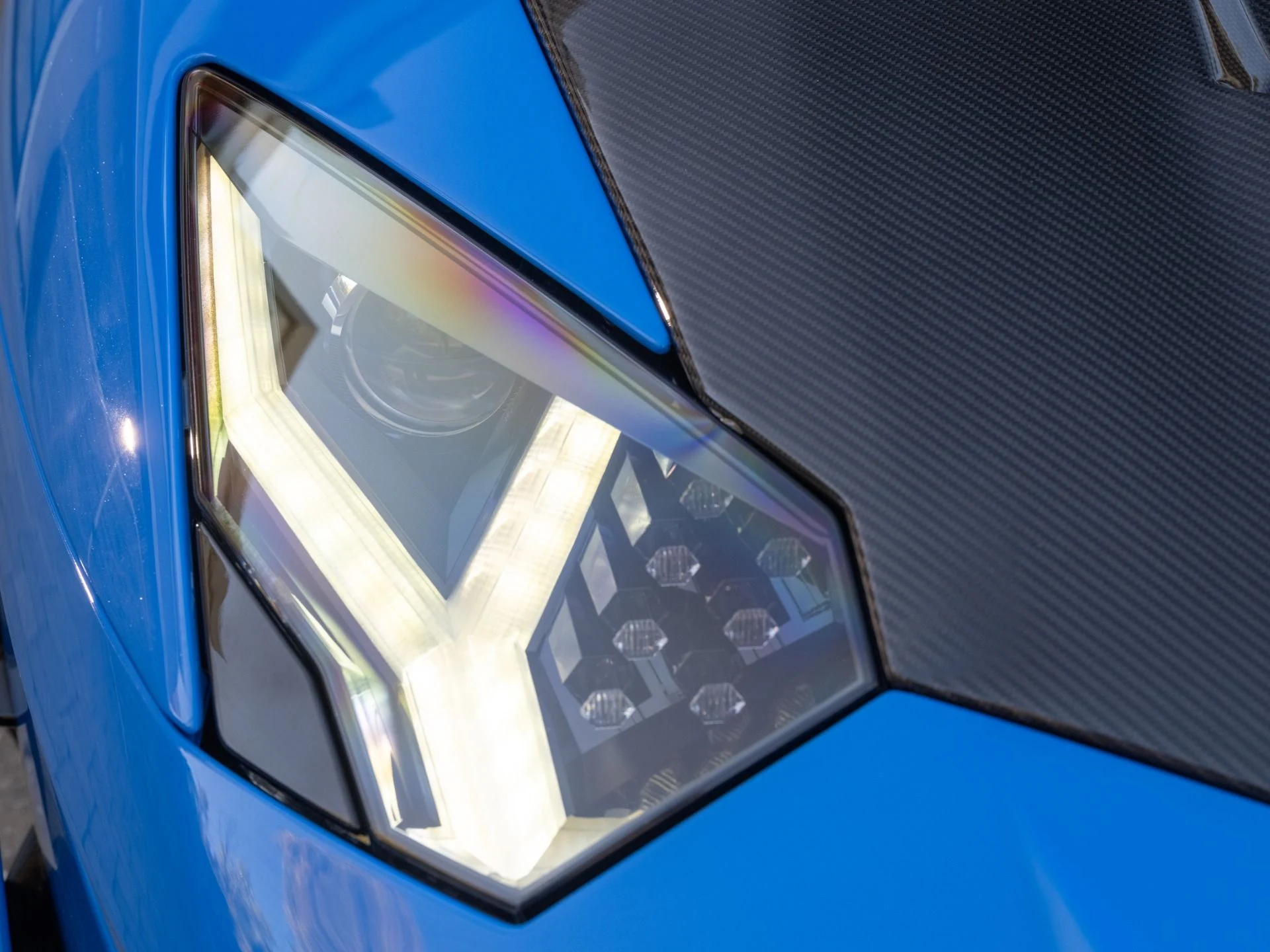 mph016_1850692440_Used_2020_Lamborghini_Aventador_LP_770_4_SVJ_1785437719_6a41184a9d