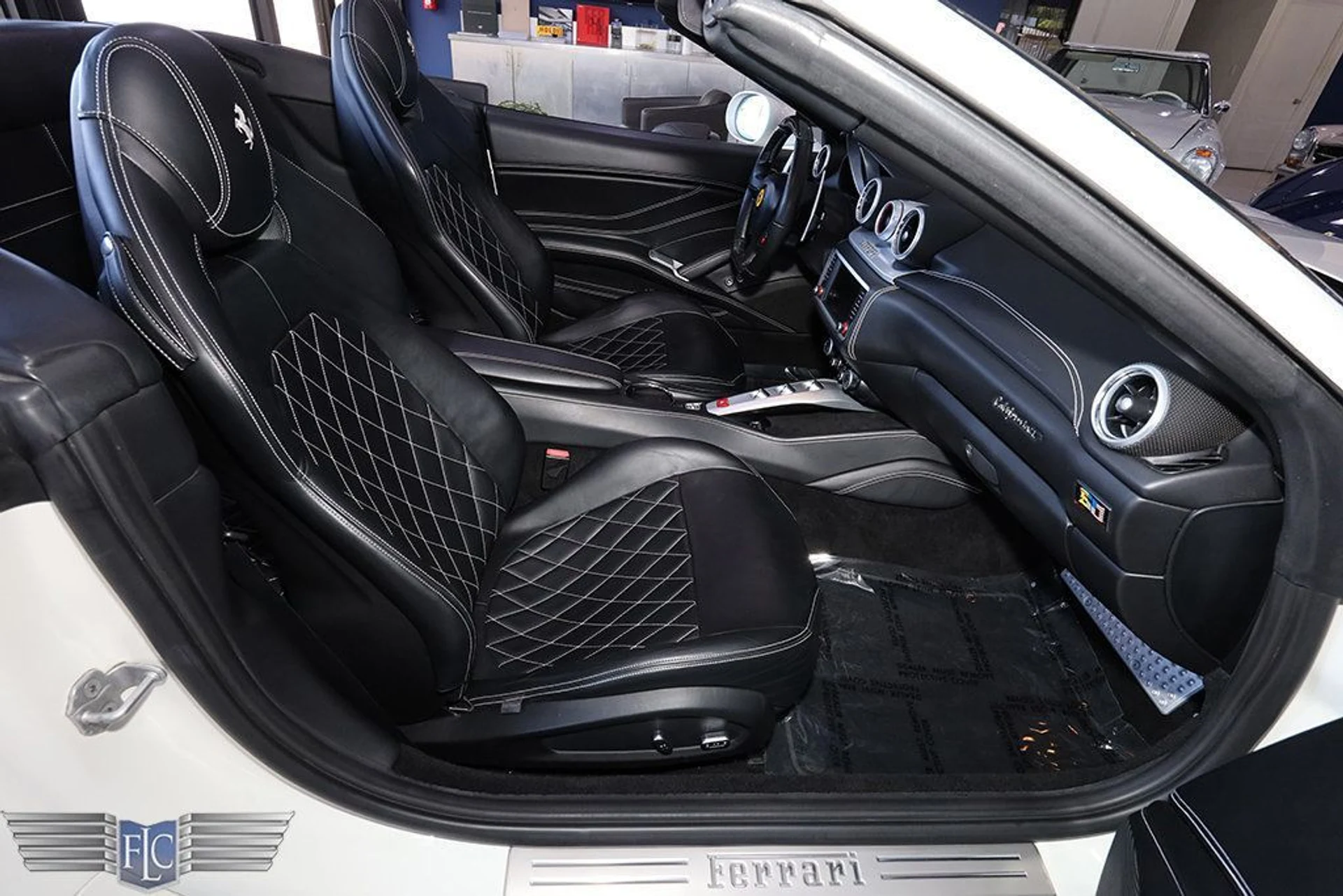 mph016_1853502978_used_2015_ferrari_california_t2drconvertible_6305_23020099_17_1024_07c18943b9