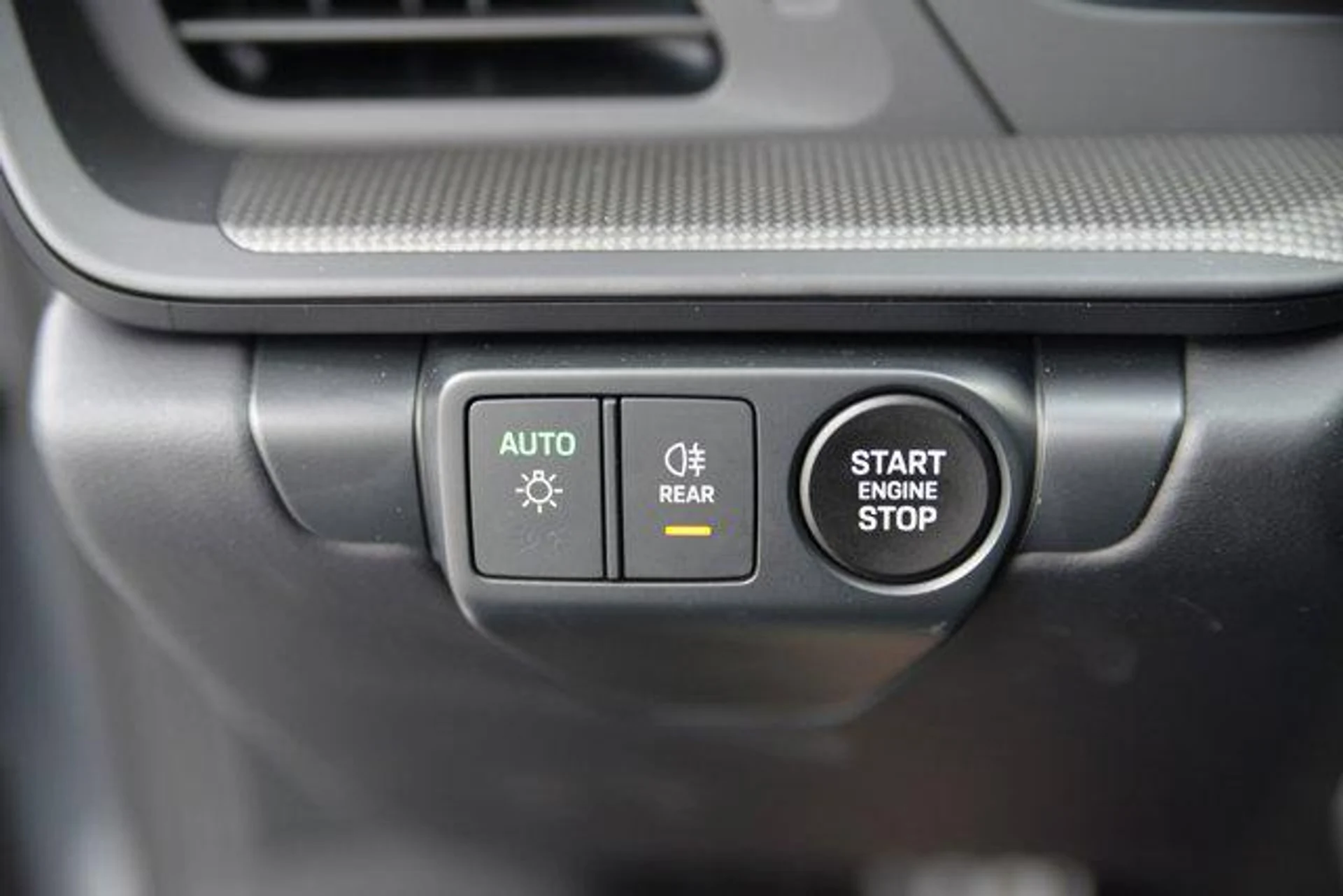 mph016_1855133616_2_UGU_CY_63_CBF_31_WI_6_K_Du_Lbb2_U_2a70a6fa2a