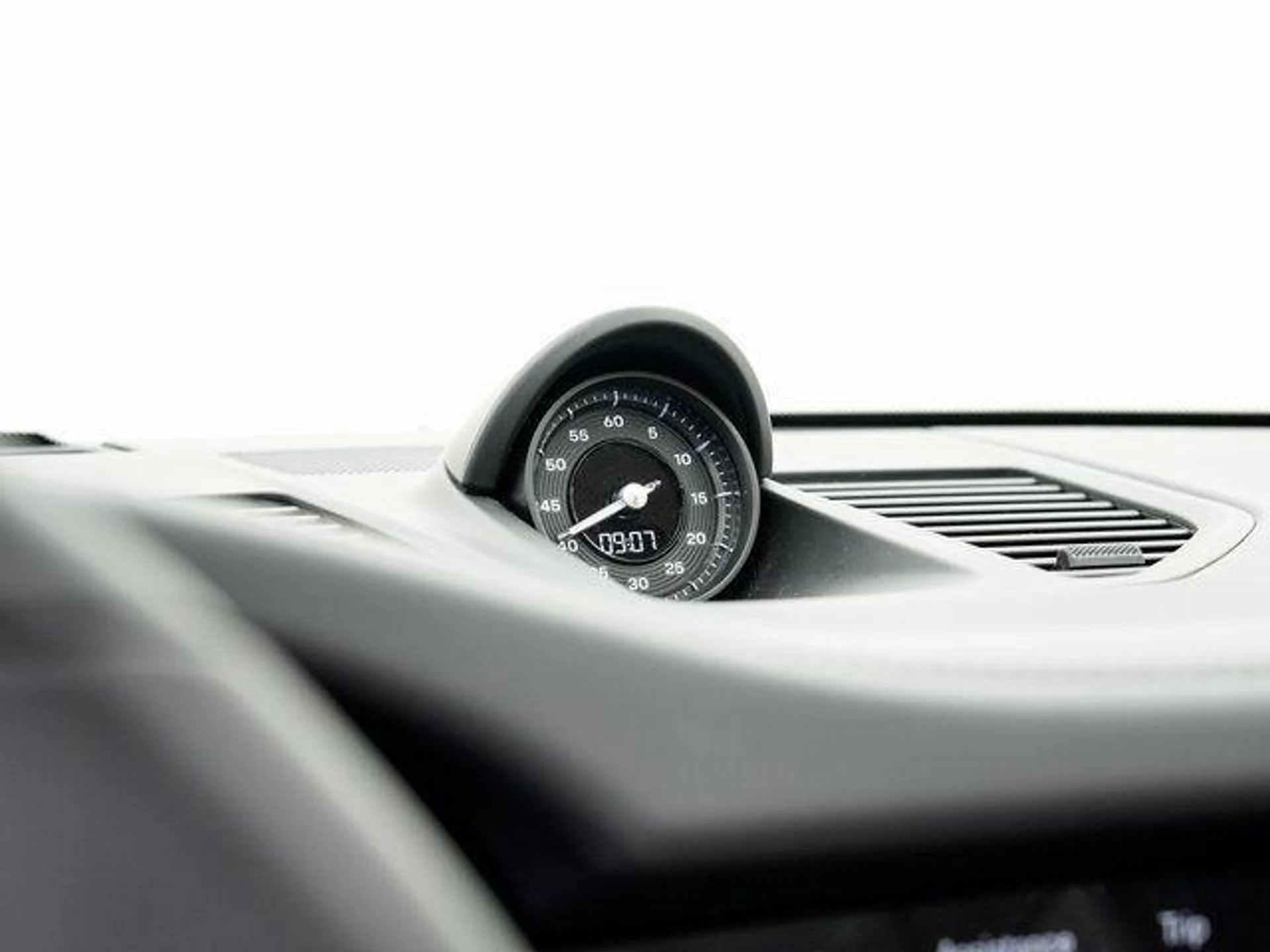 mph016_1855814360_d_DF_Xq9e7rpr_Cf_A9o_H37gm2d_L8_Jg_95a6a97d0b