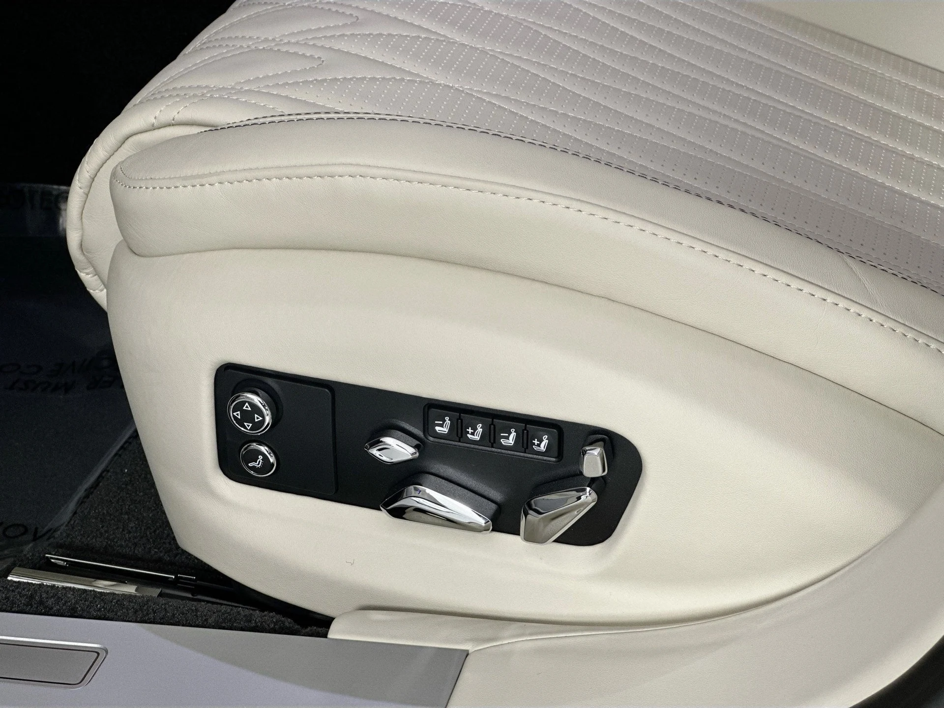 mph016_1856547450_17_4c75ae8d5f