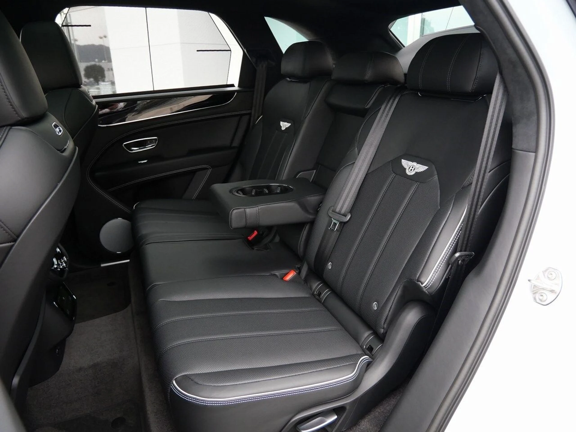 mph016_1869927727_943595abad37ed77e0c05b563dadd764x_3b3fee4bc3