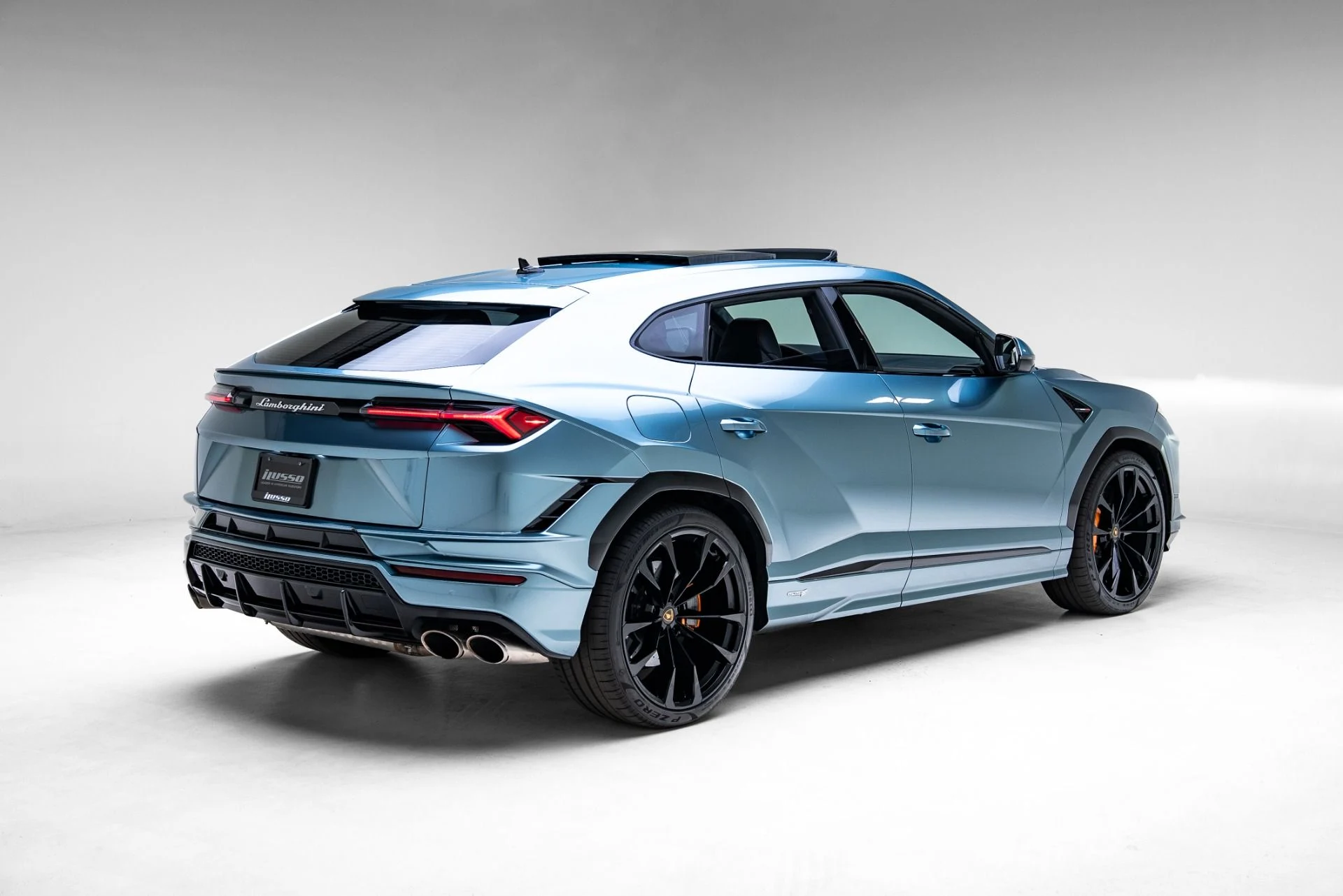 mph016_1871016058_Used_2023_Lamborghini_Urus_S_1775088158_2ce6770dfa