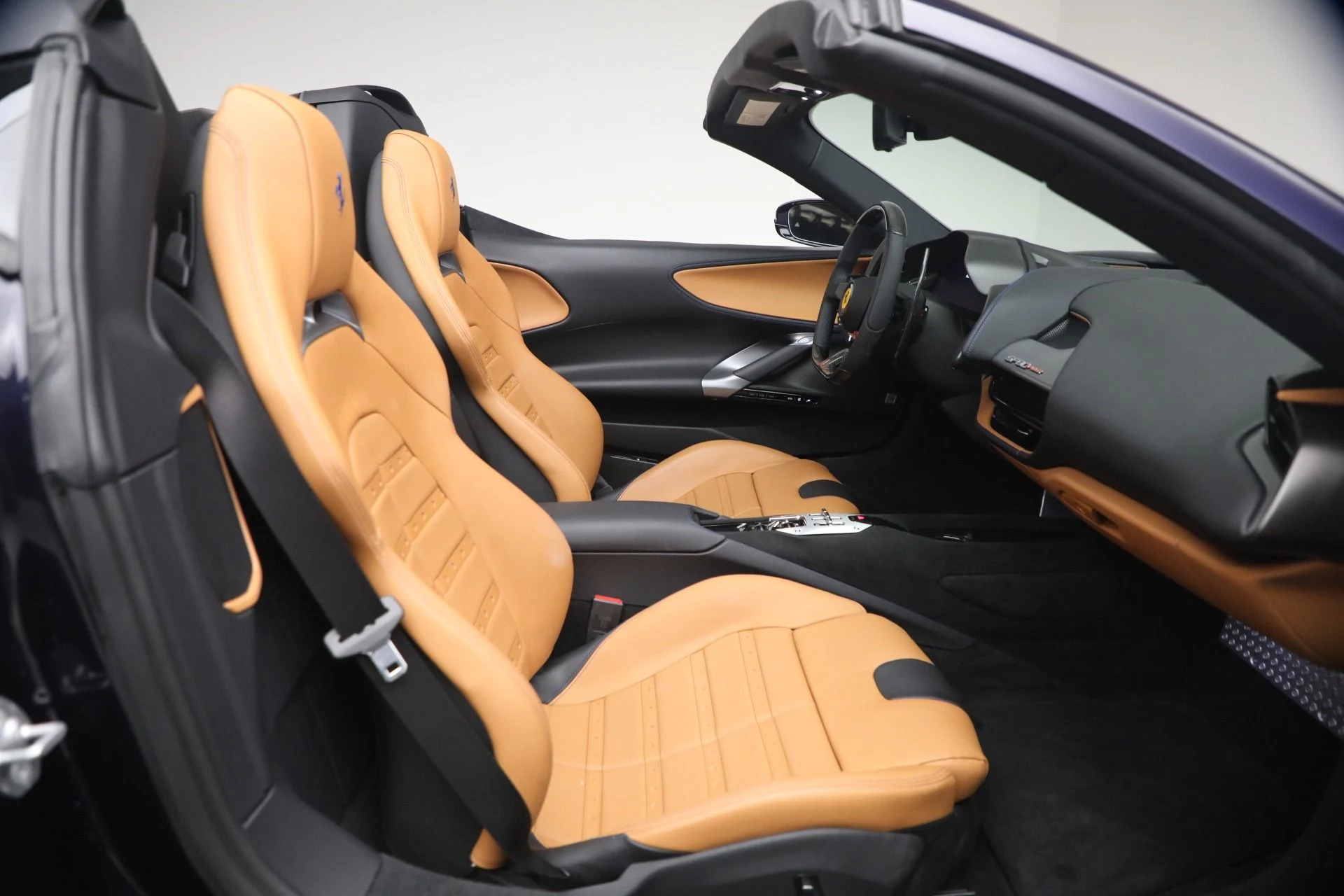 mph016_1872386790_Used_2024_Ferrari_SF_90_Spider_1781813636_edef6a7447