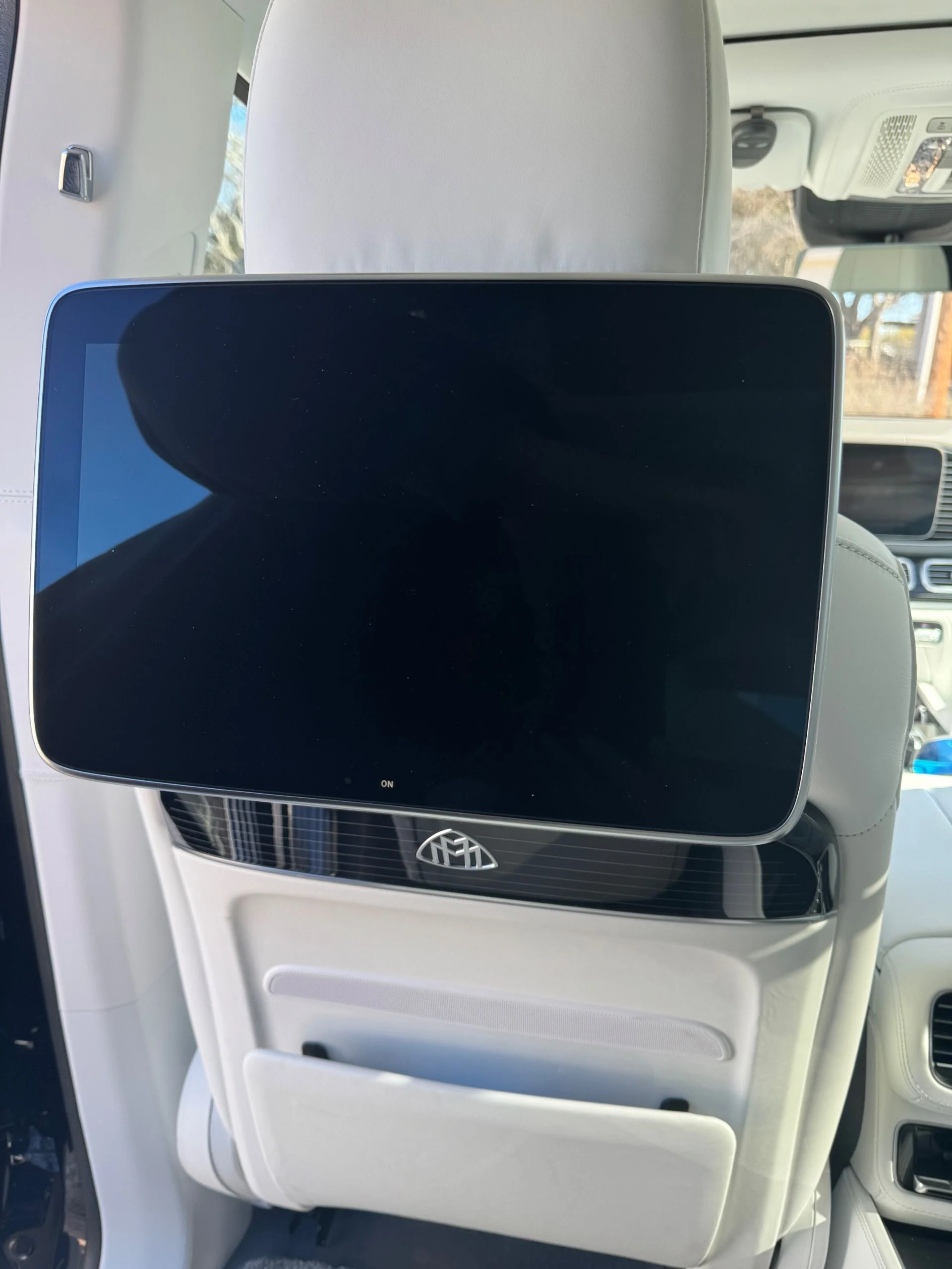 mph016_1872891007_Used_2024_Mercedes_Benz_GLS_Mercedes_Maybach_GLS_600_4_MATIC_1767127096_6b9071401b