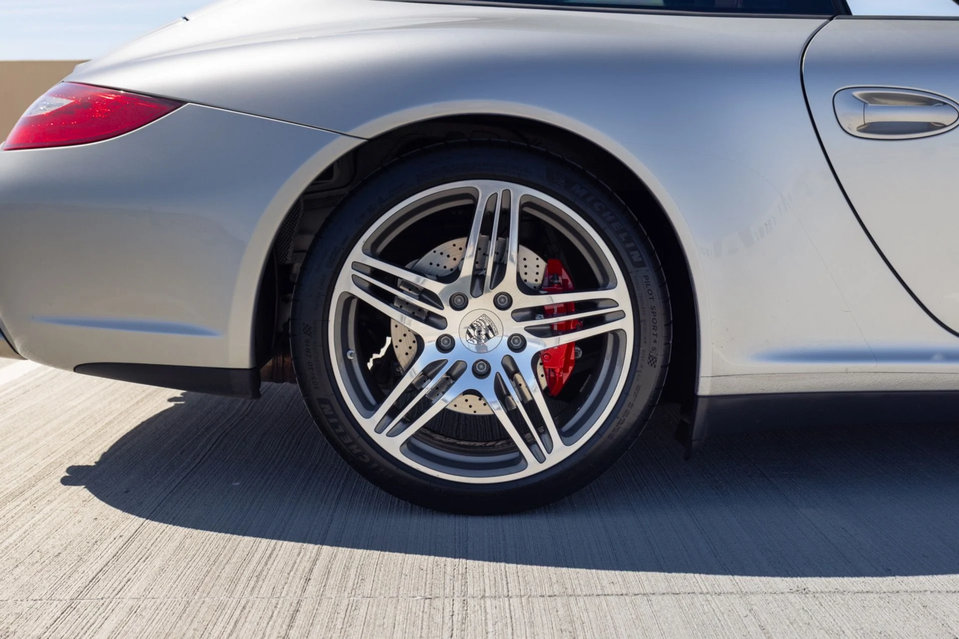 mph016_1875674301_Used_2010_Porsche_911_Targa_4_S_1775765317_e751fb1b2f