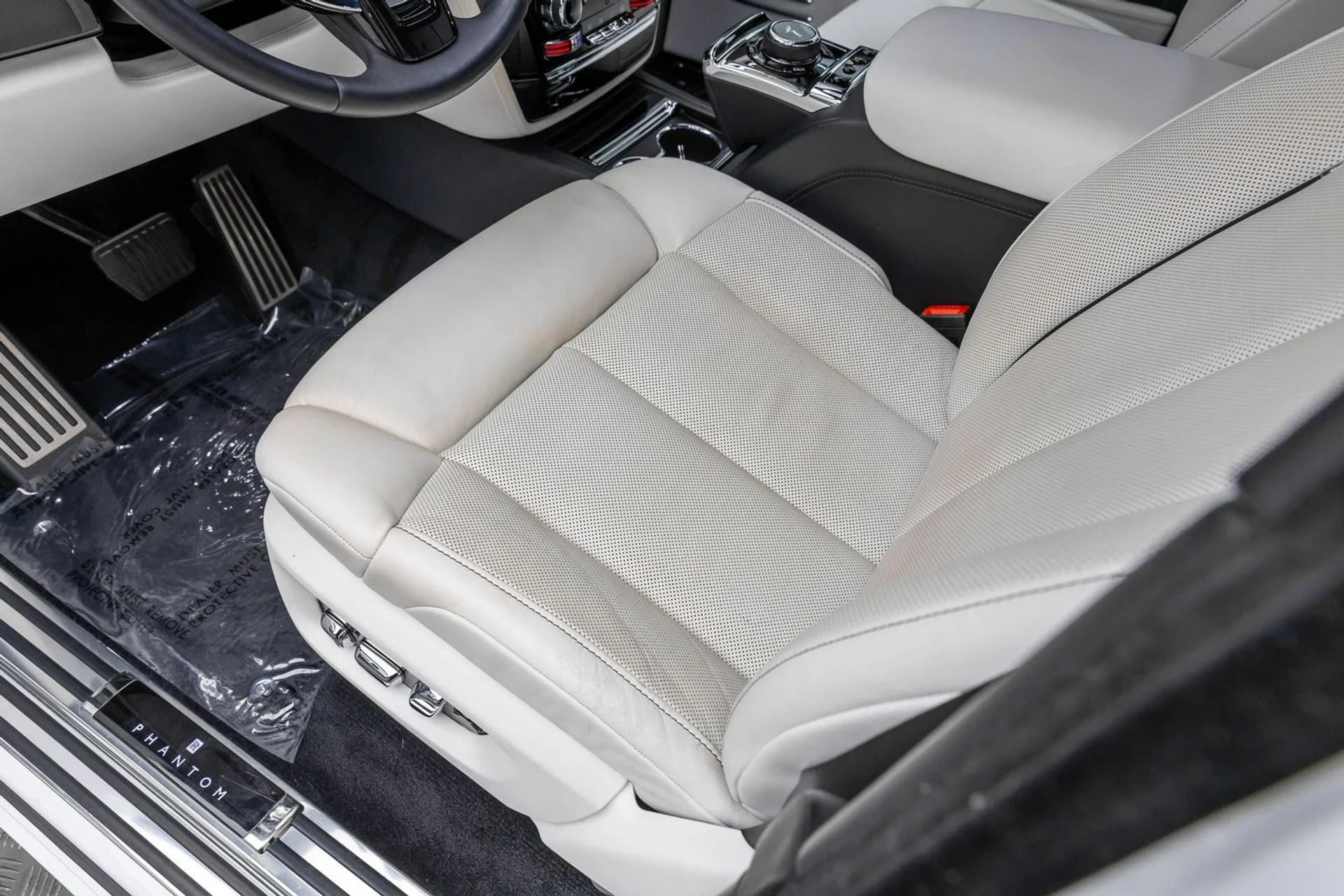 mph016_1879224783_17_69eefdfe17