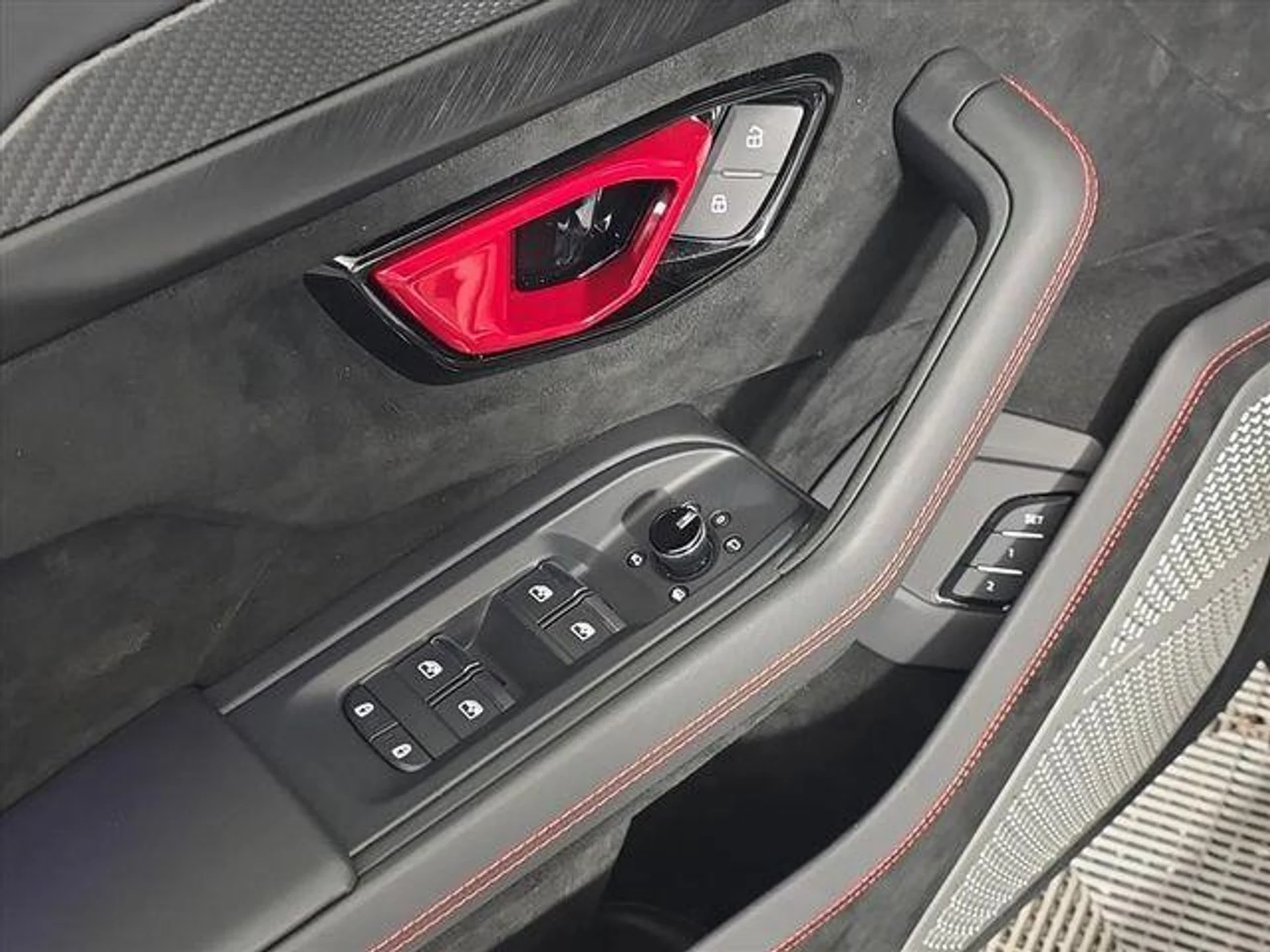 mph016_1885161420_R3_Os5v9rm_X3_Poi_0_WR_Xhgj_CZ_98_0b55b69084