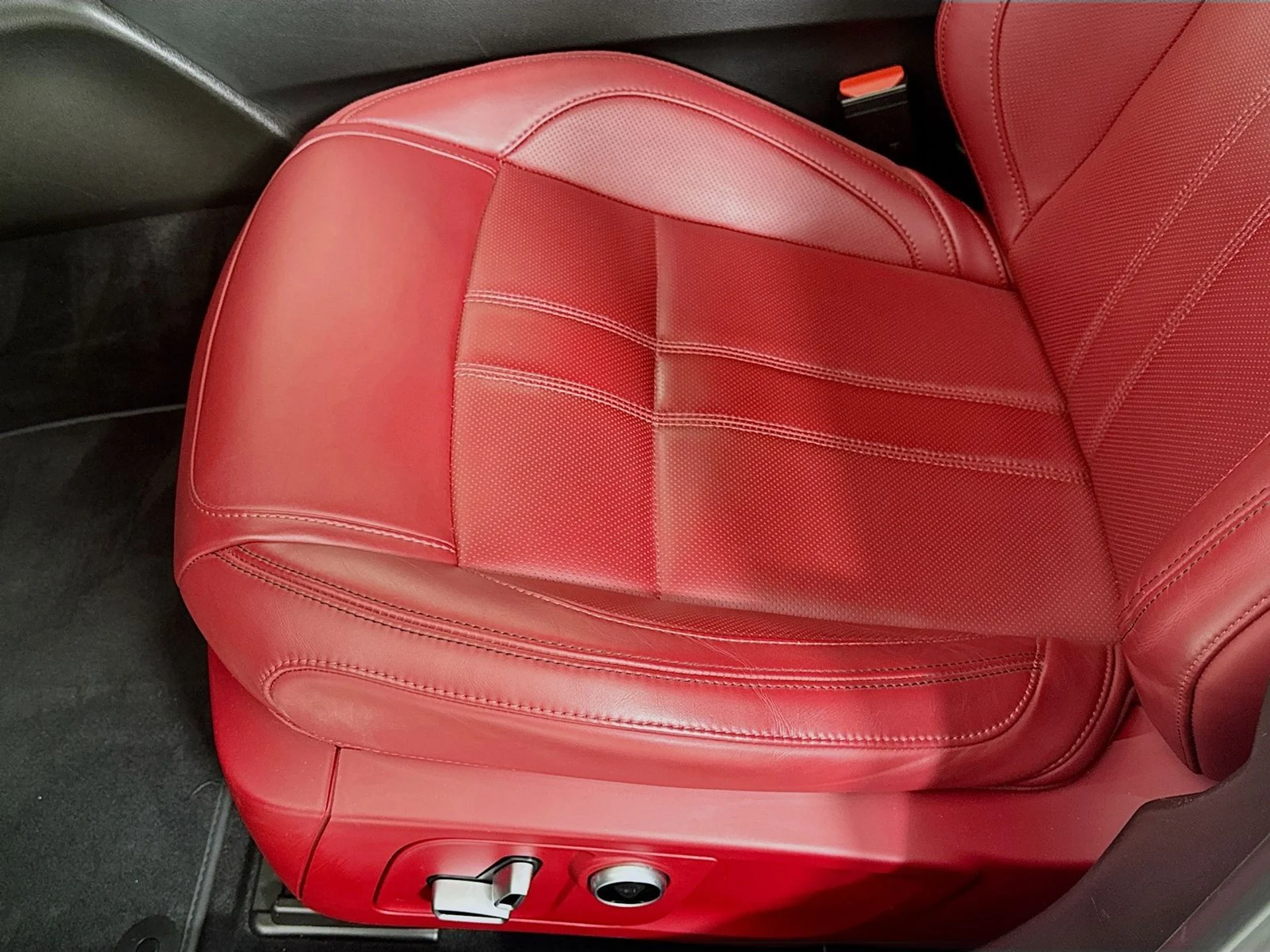 mph016_18874796_ad3269f6c75ec58c02171ebb03111542x_f60a67f59f