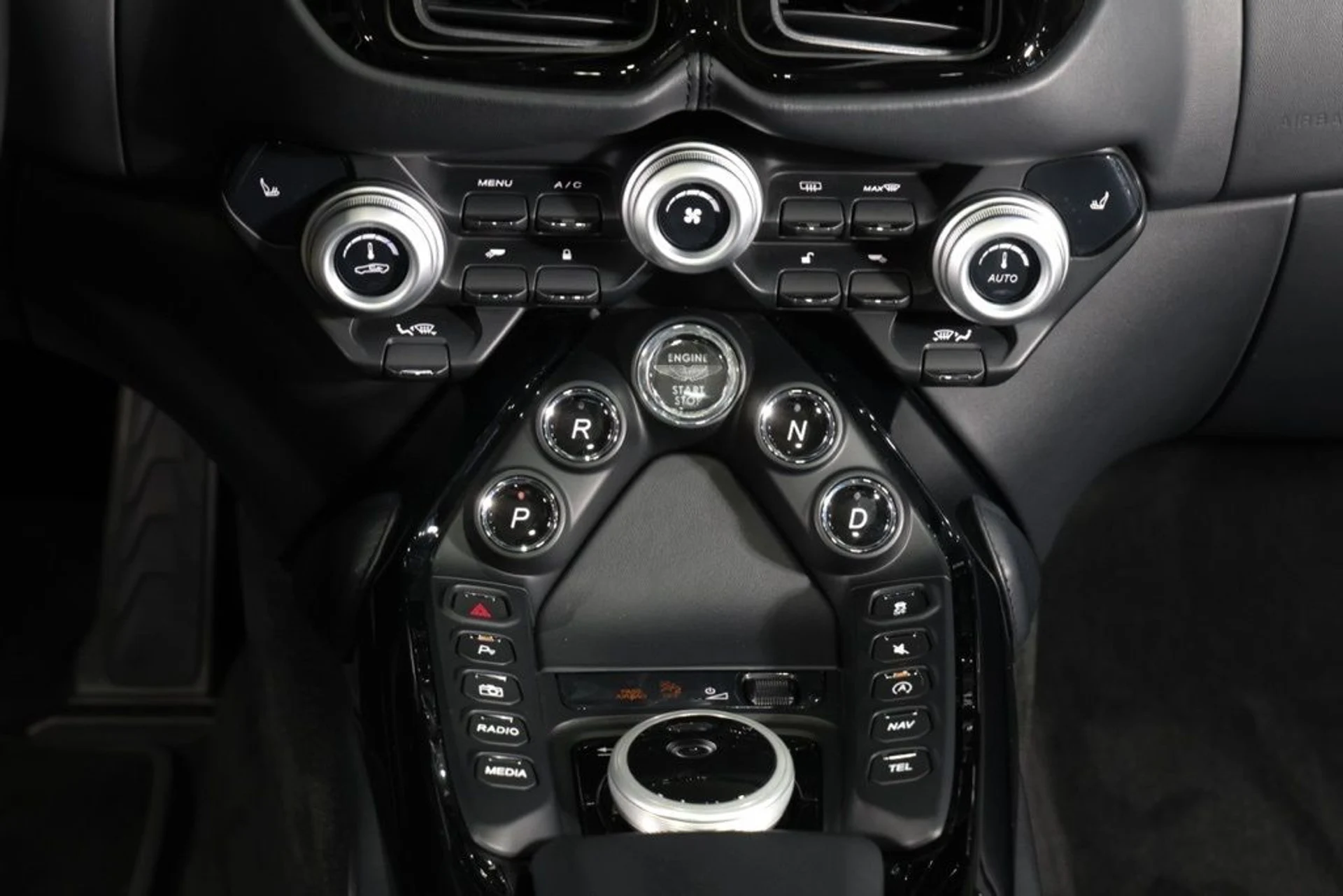 mph016_1890245821_a7ketd18f91szx3hukn1dcludpic_0e5f5ee381