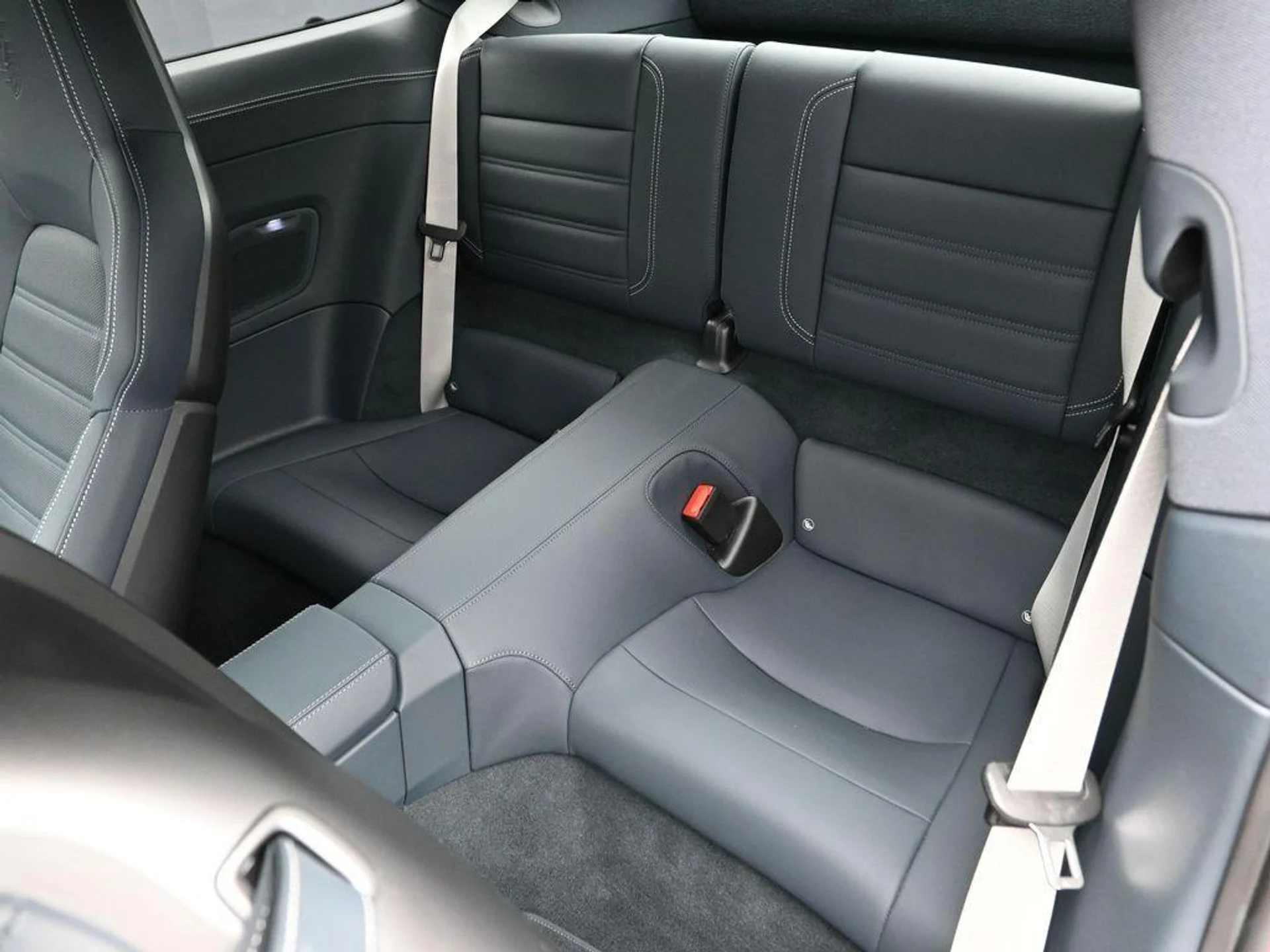 mph016_1890490084_y_v8u_Fyb9_Wf00sq6ygx_QR_Rtw_BLE_b7447c737a