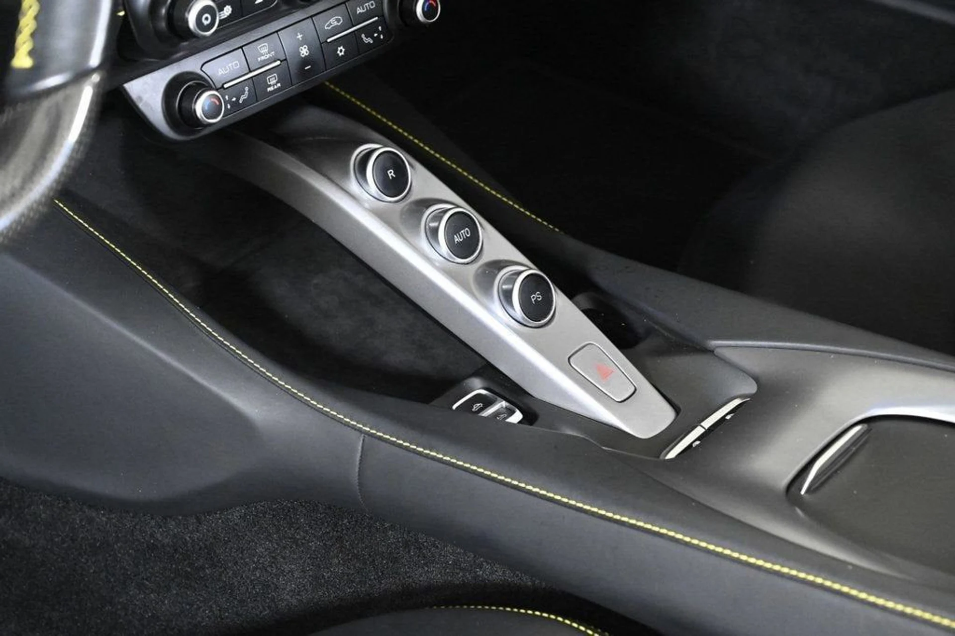 mph016_189197142_f53b1fb0074b4a39b69b6d96f6f863e9_3ba5f73846