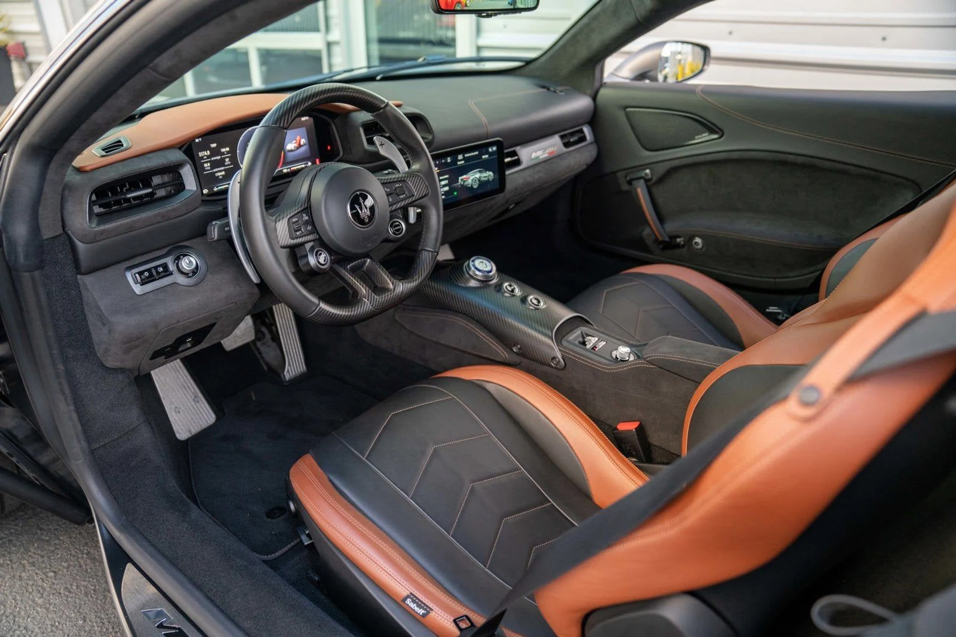 mph016_1894096675_17_5f3f6fc629