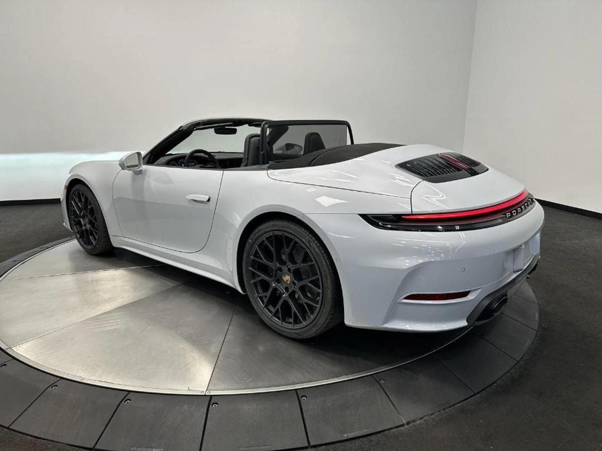 mph016_1905900612_w_X_Vo_Q_Pp_DYI_kwk_WZ_6h_T0w_Fp_M_Od_E_d7215ca26a