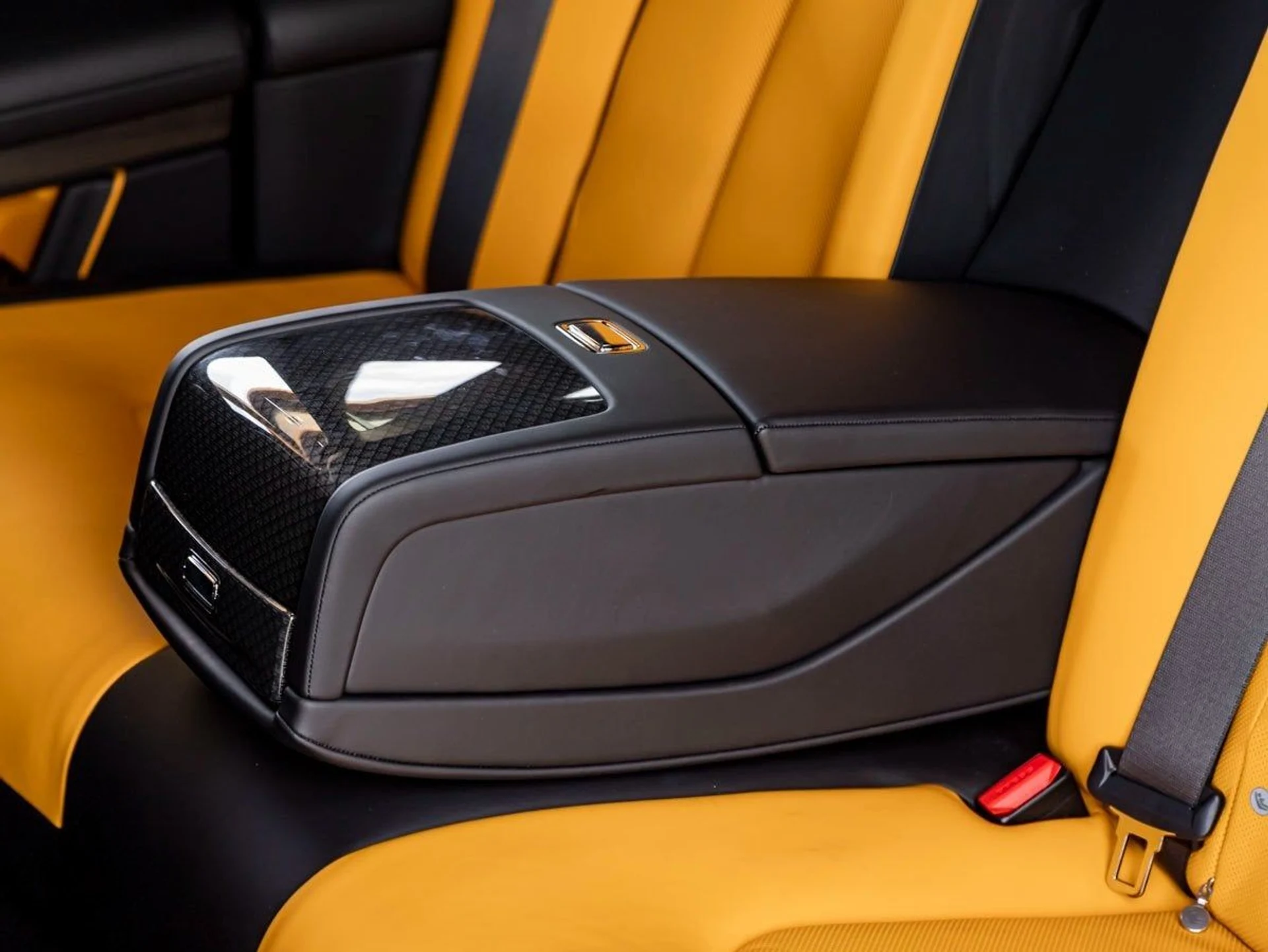 mph016_1906910691_17_069015c514