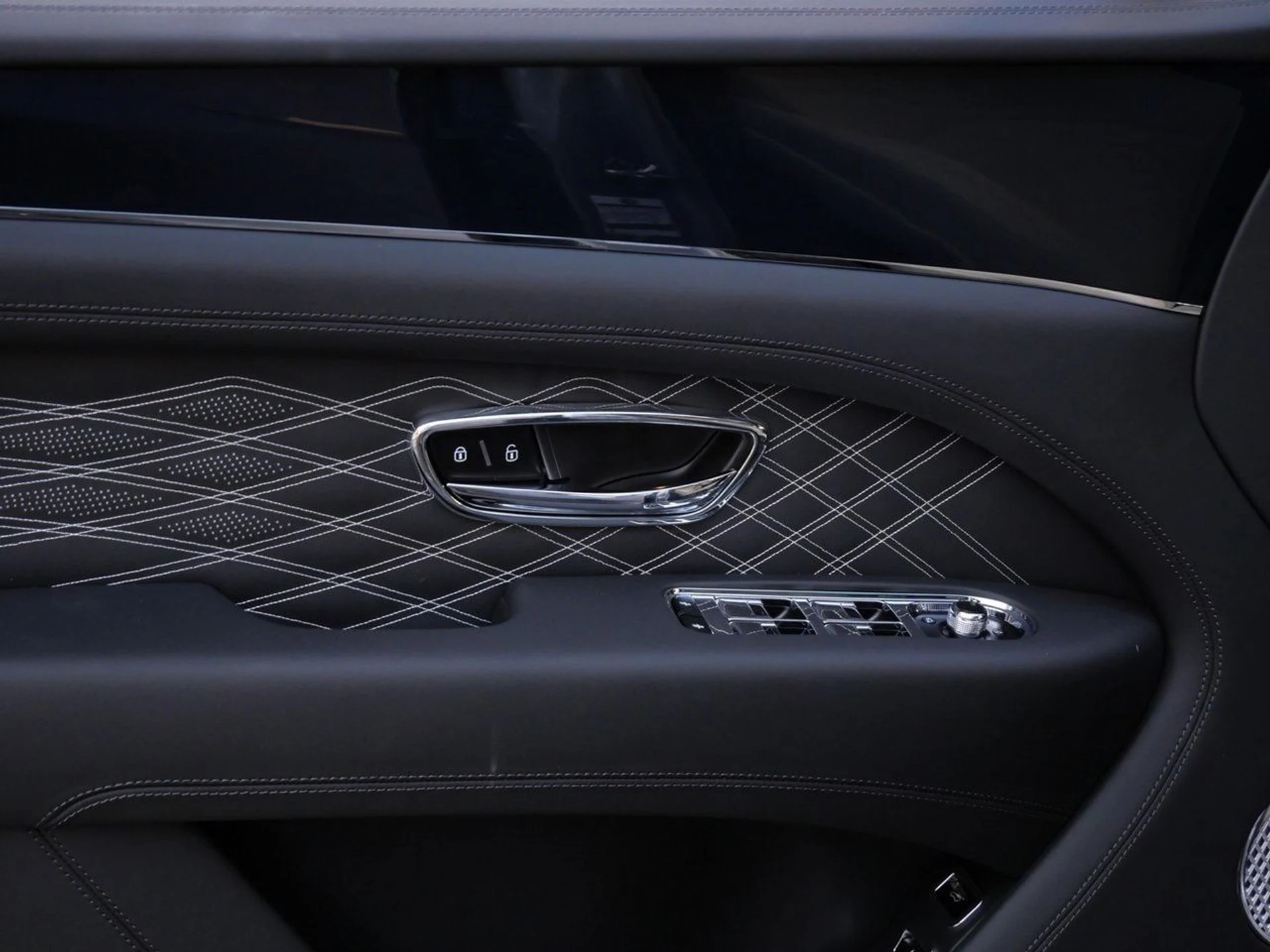 mph016_1910046101_d9a31f7d42ce80e09296ac132ed63bdcx_e5bd49f918