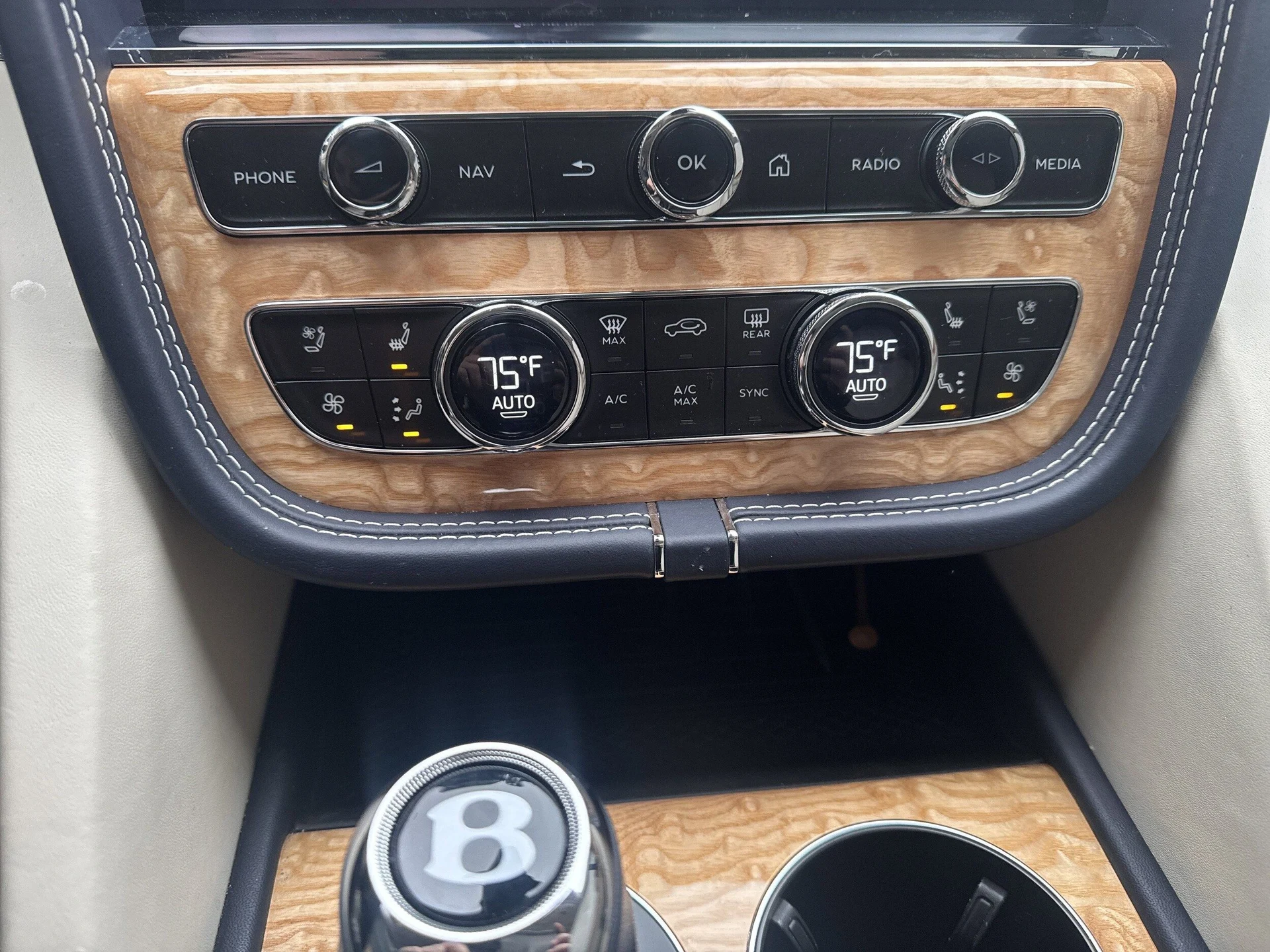 mph016_1913093222_90f829b4cafb2f81655c8f1939c0c6afx_4c6b0649ba